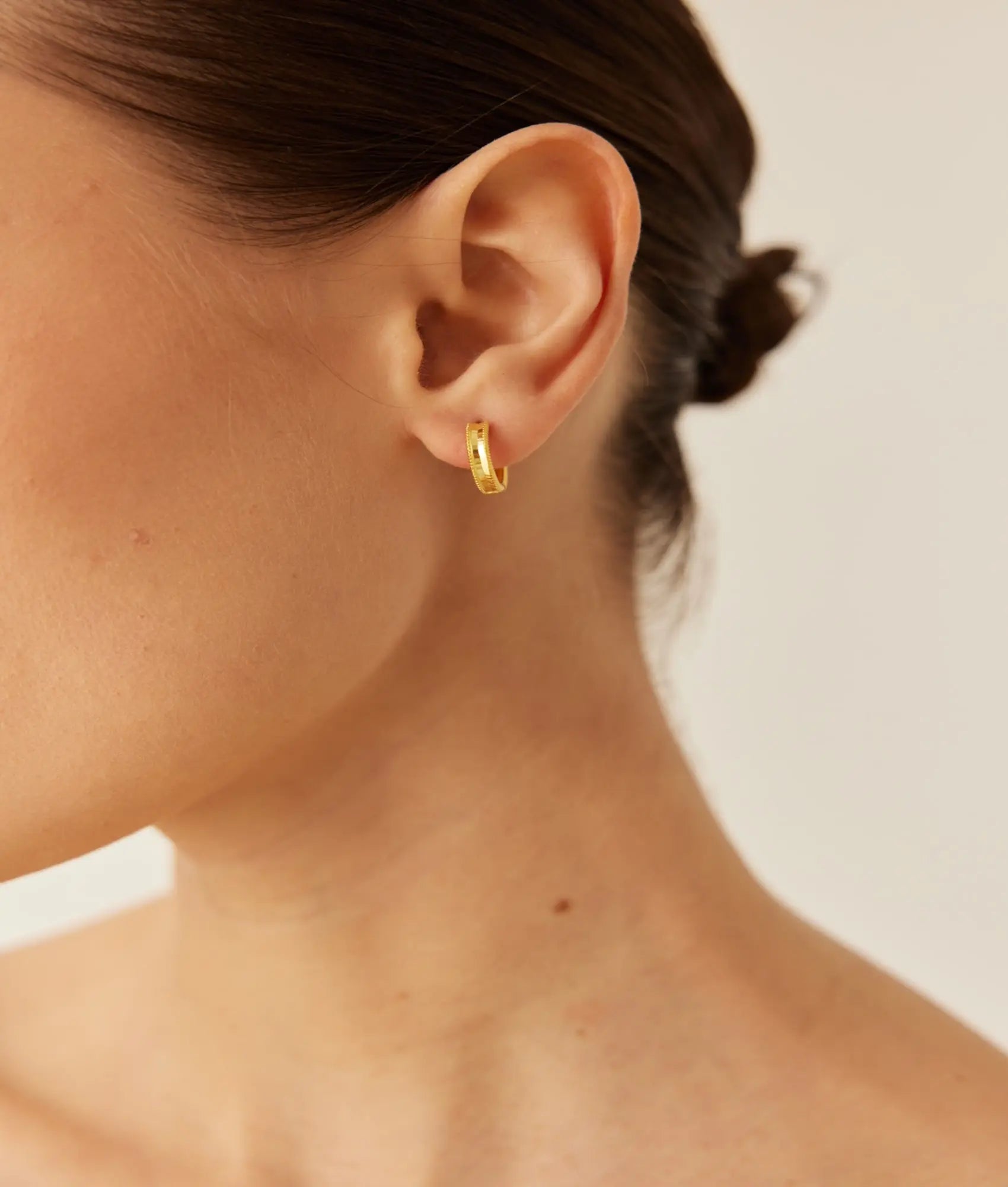 14 Ayar Altın Ajda Halka Küpe 1,4 cm