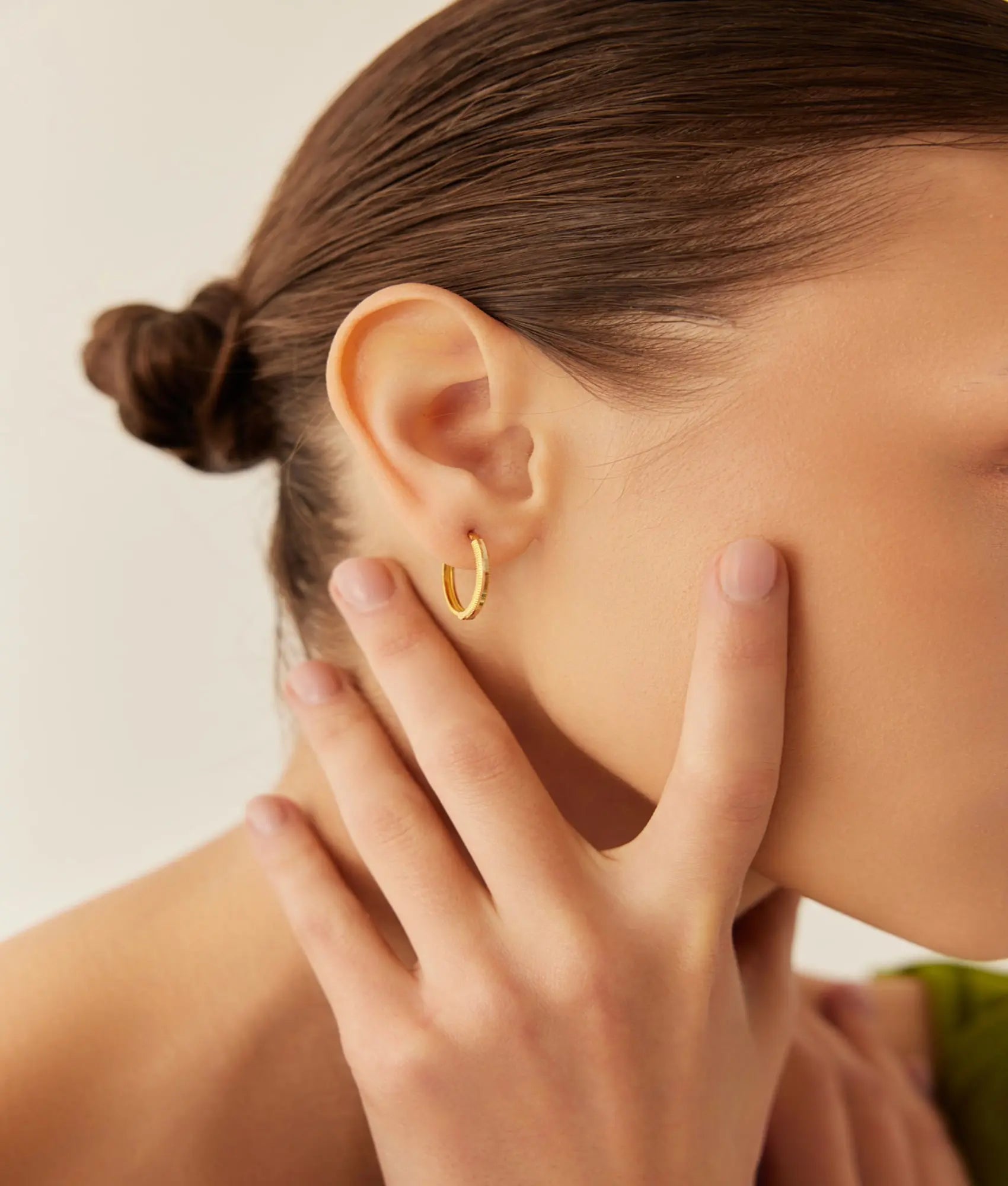 14 Ayar Altın Ajda Halka Küpe 2 cm