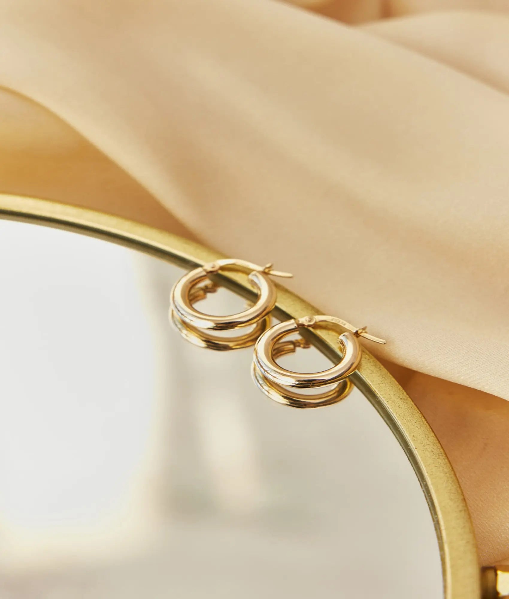 14 Ayar Altın Bombeli Halka Küpe 1,6 cm