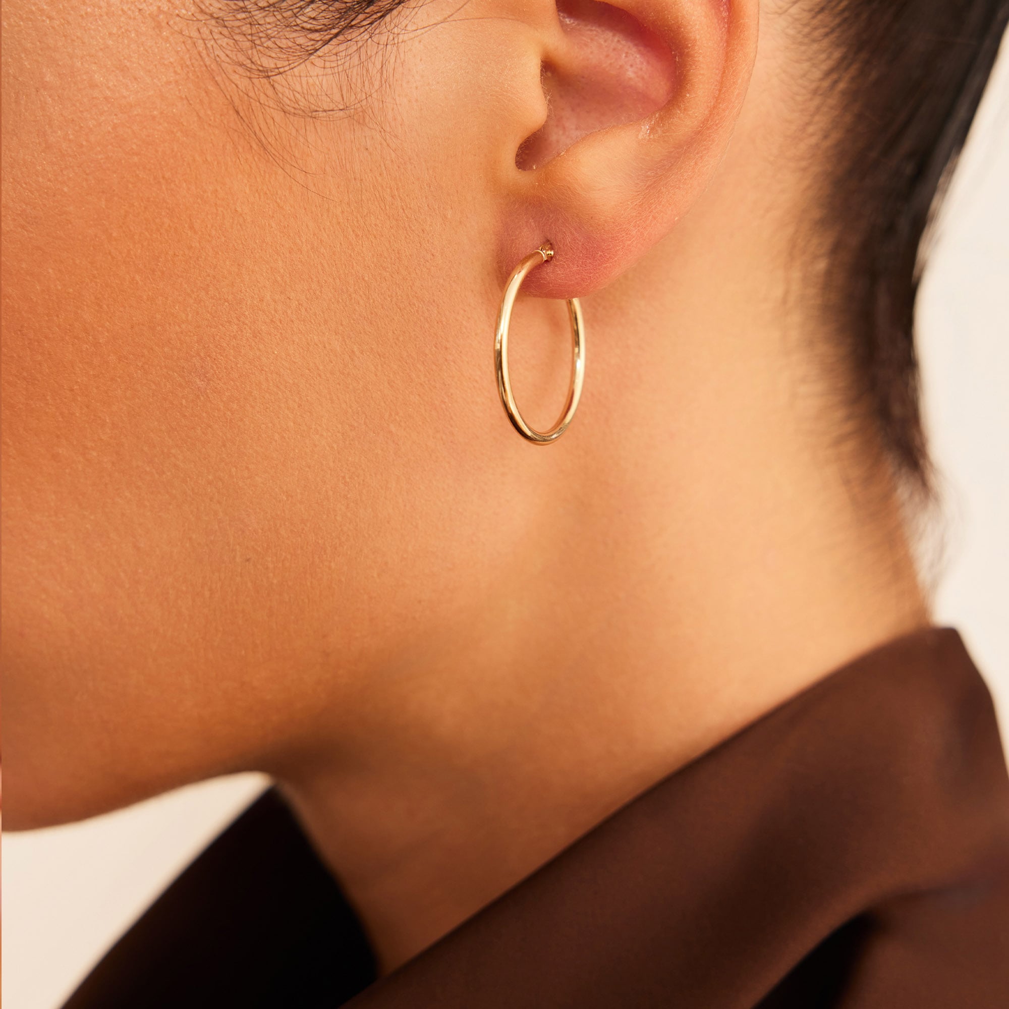 14 Ayar Altın Bombeli Halka Küpe 2,6 Cm