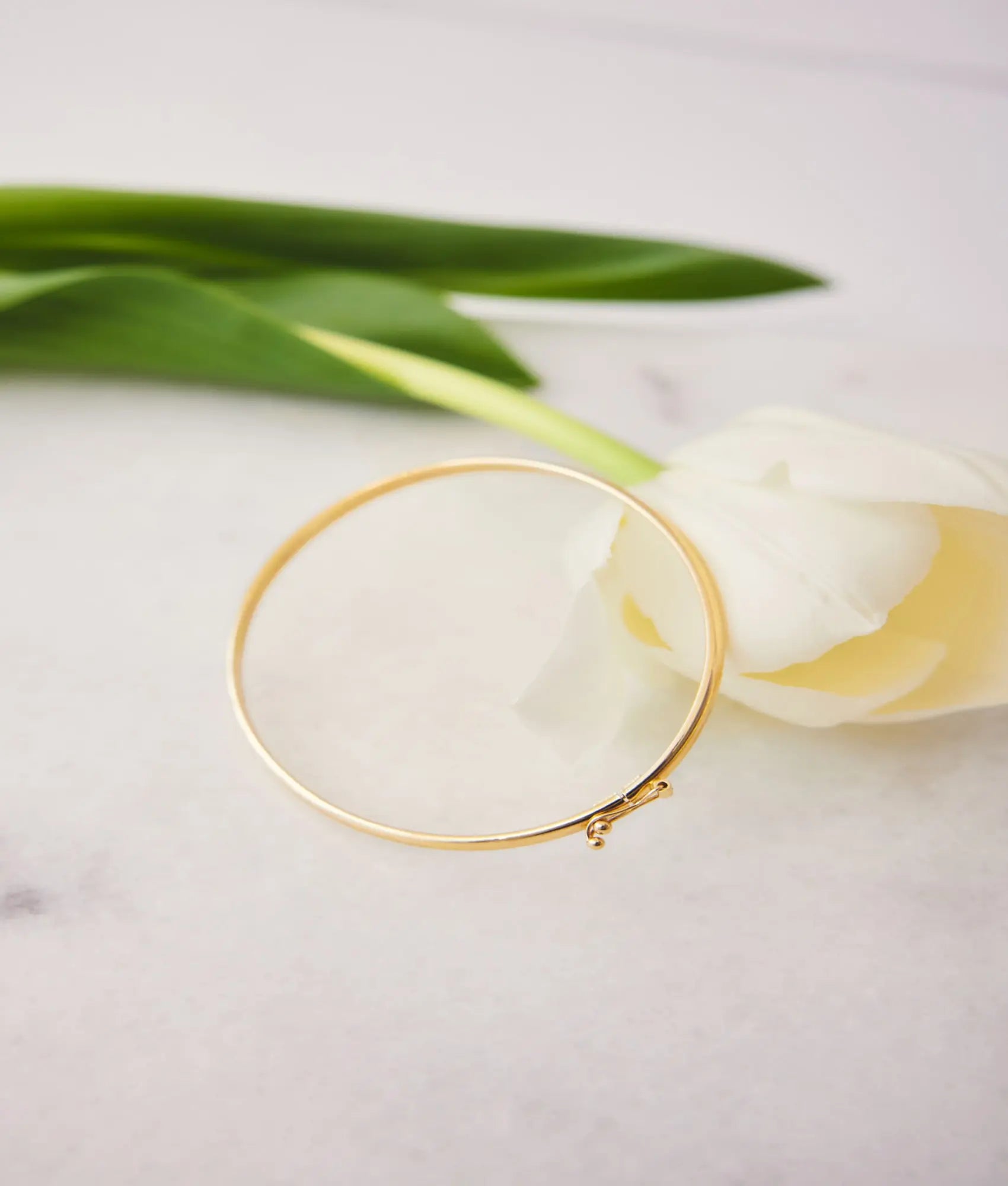 14 Ayar Altın Bombeli Kelepçe