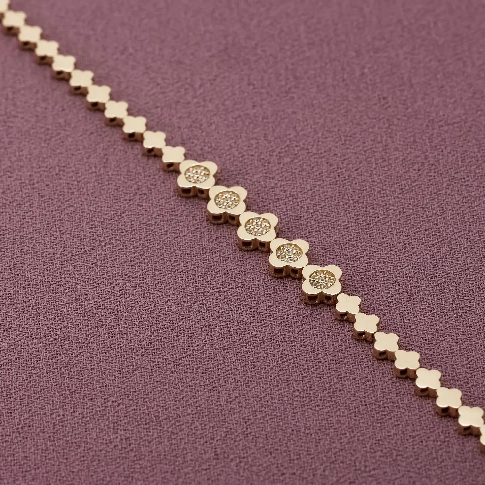 14 Ayar Altın Çiçek Motifleri Trend Bileklik