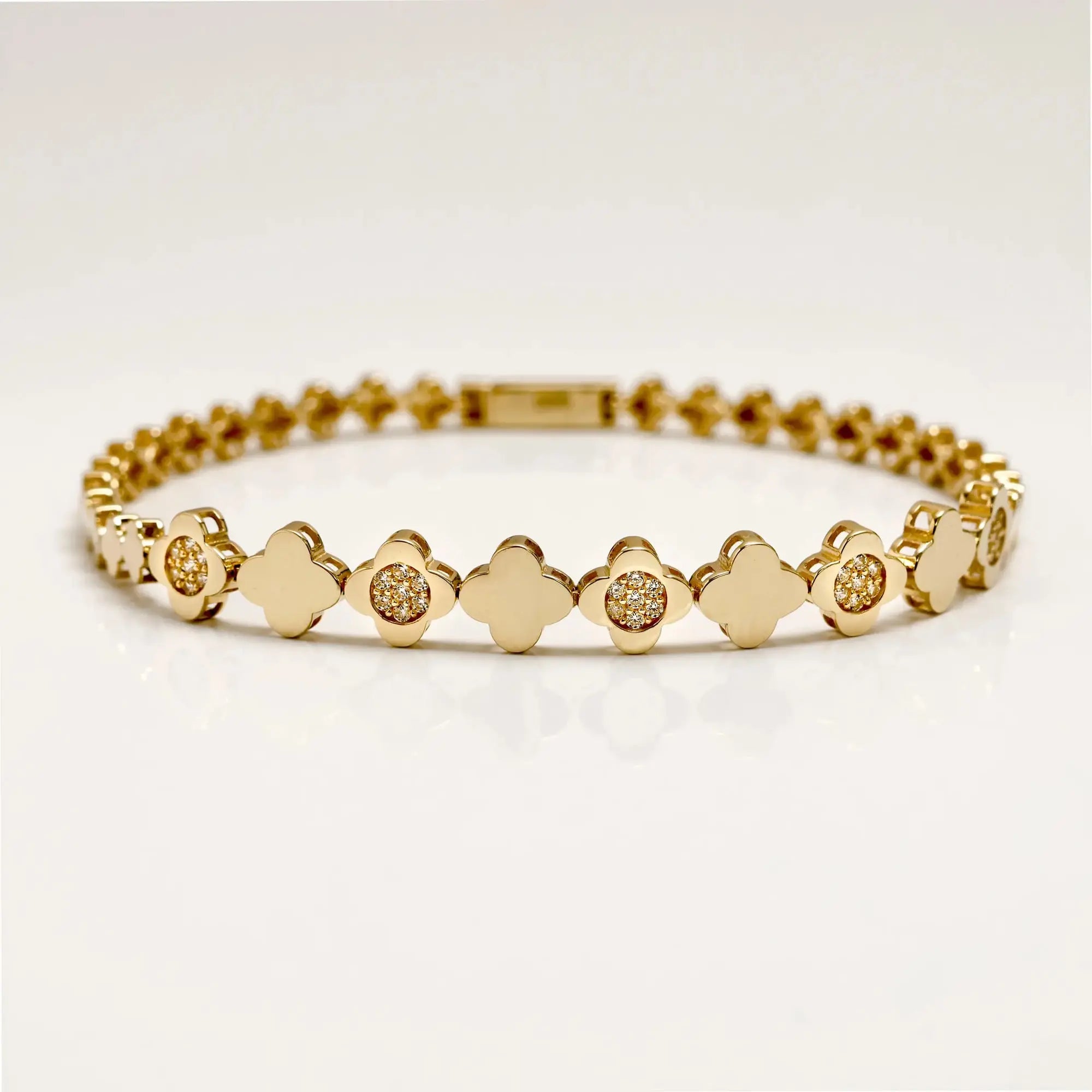 14 Ayar Altın Çiçek Trend Bileklik