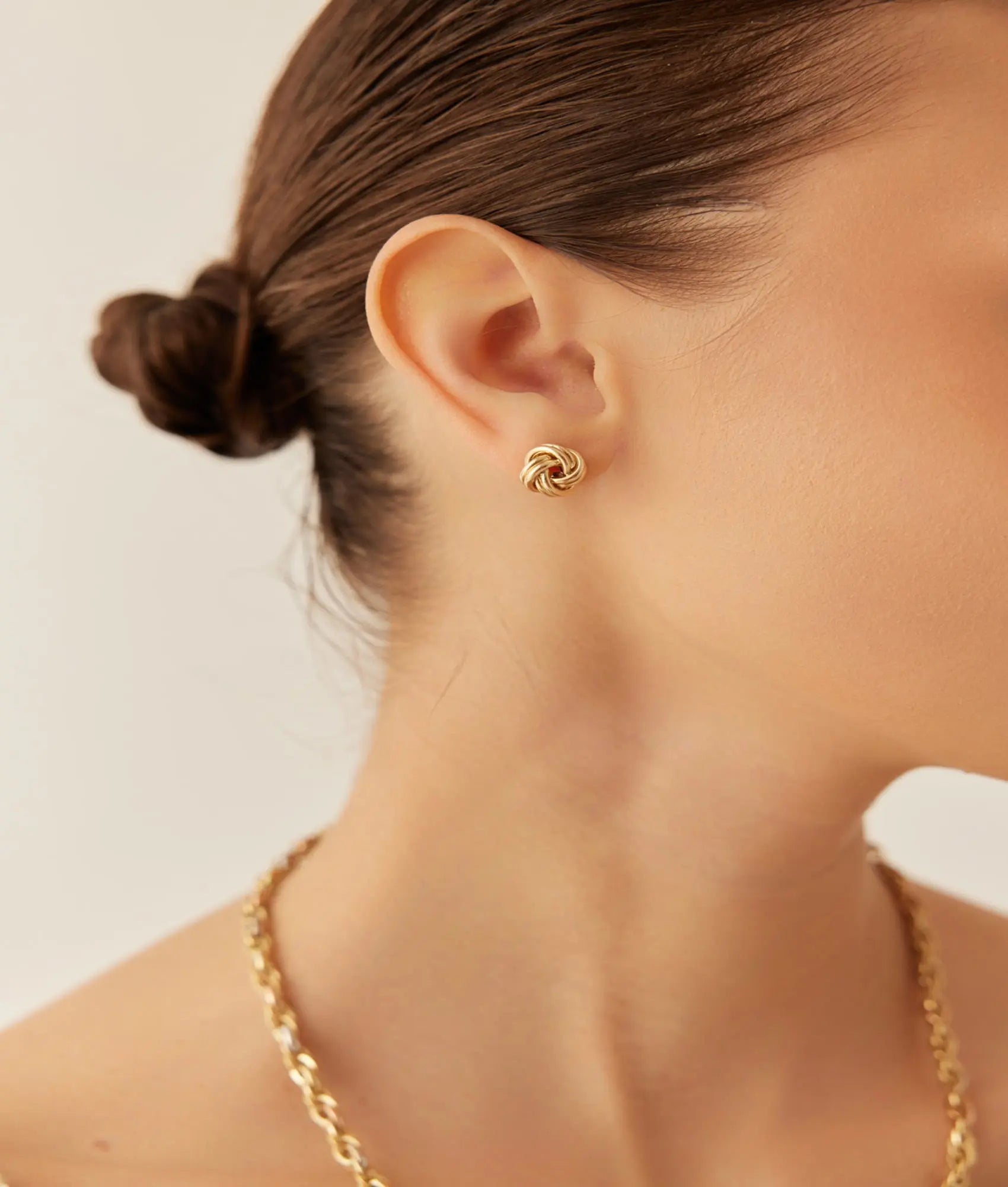 14 Ayar Altın Çift Düğüm Küpe 1 cm