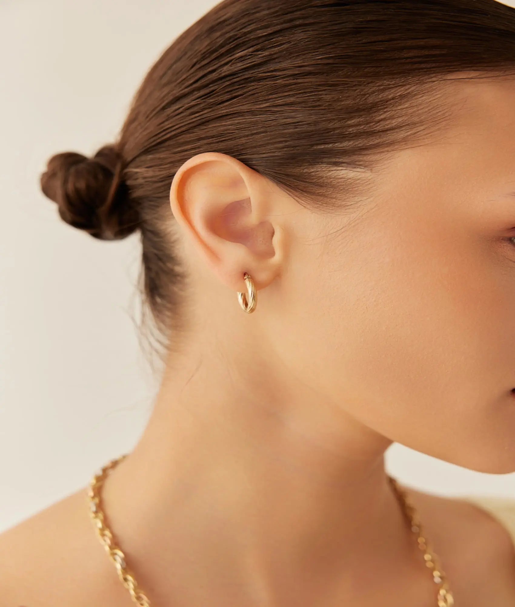 14 Ayar Altın Desenli Halka Küpe 1,6 cm