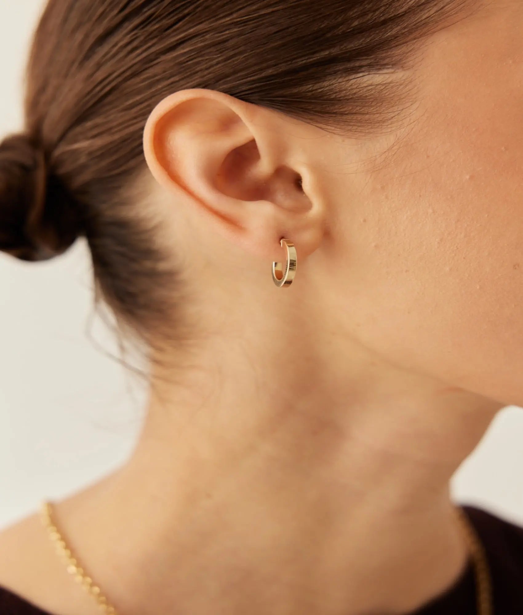 14 Ayar Altın Düz Halka Küpe 1,5 cm