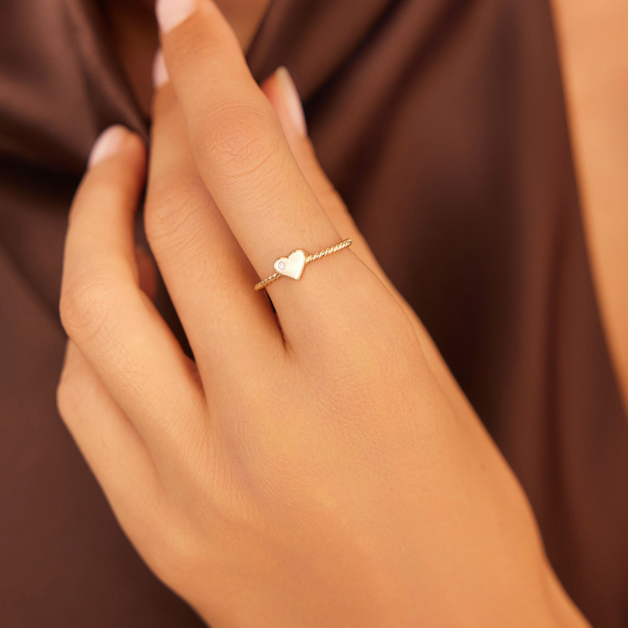 14 Ayar Altın Düz Kalp Yüzük