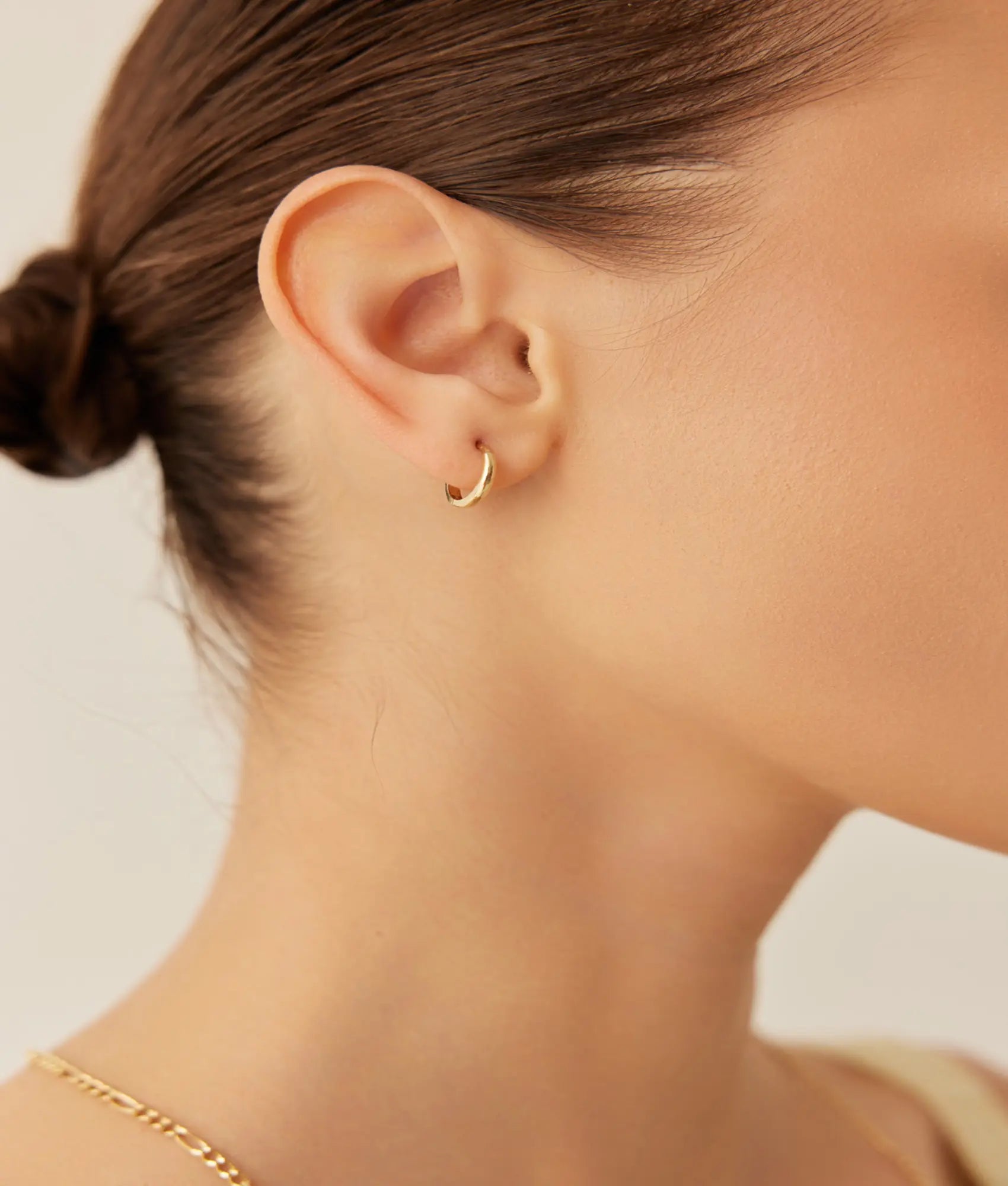 14 Ayar Altın Halka Küpe Gizli Kilitli 1,2 cm