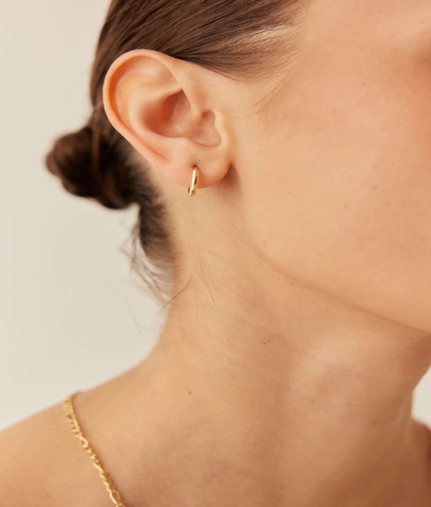 14 Ayar Altın Halka Küpe Gizli Kilitli 1,2 cm