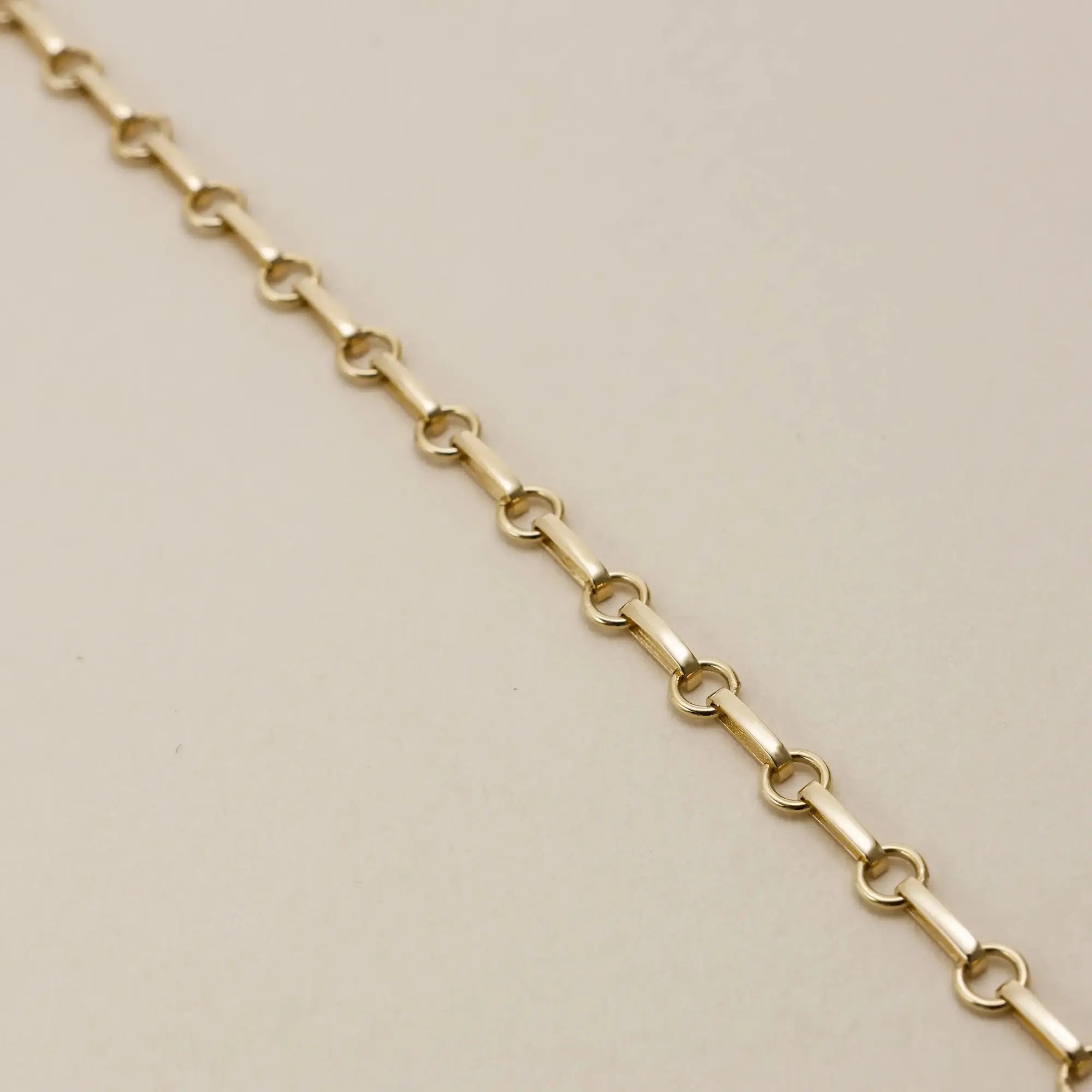 14 Ayar Altın Halka Trend Bileklik