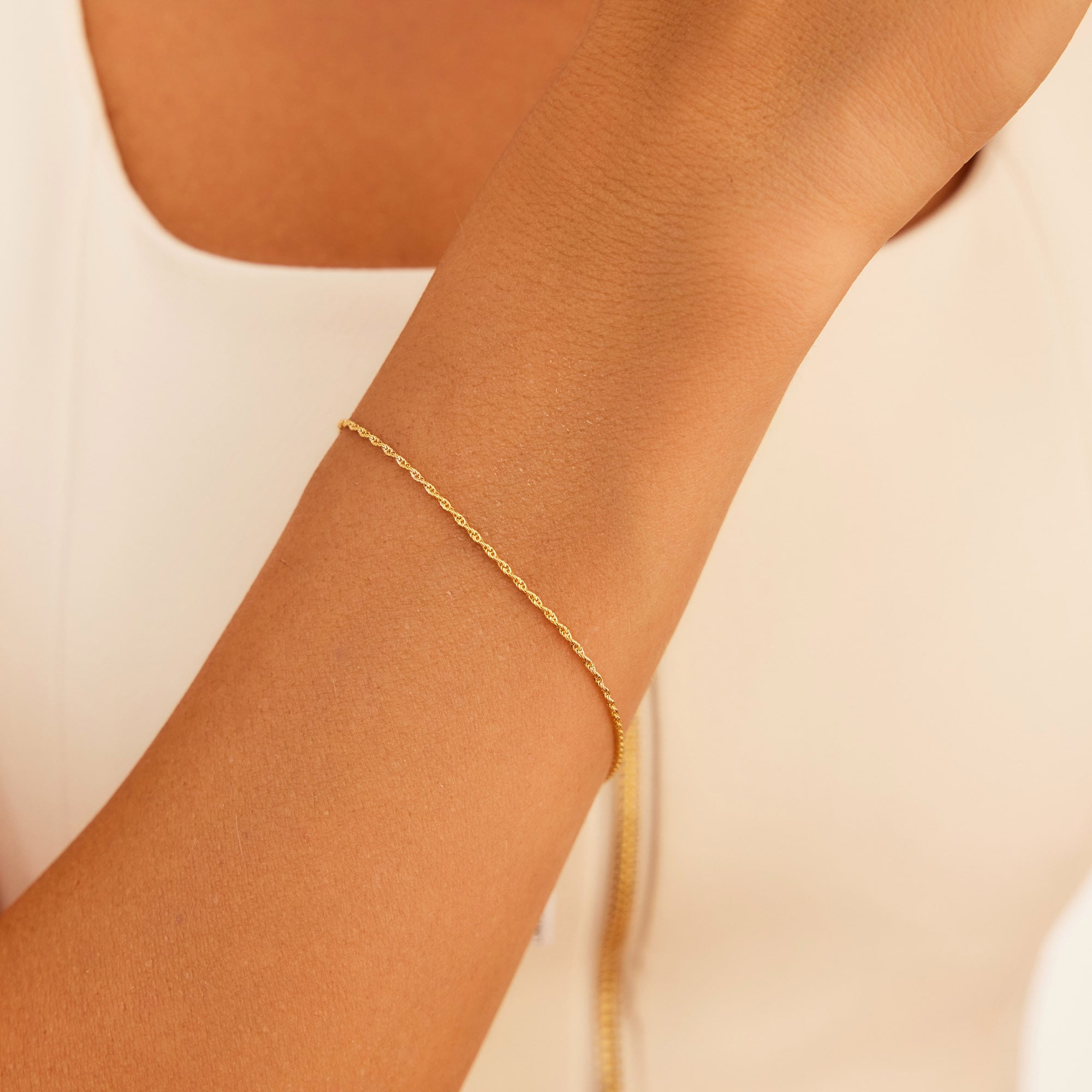 14 Ayar Altın İnce Halat Bileklik 1,30 Mm