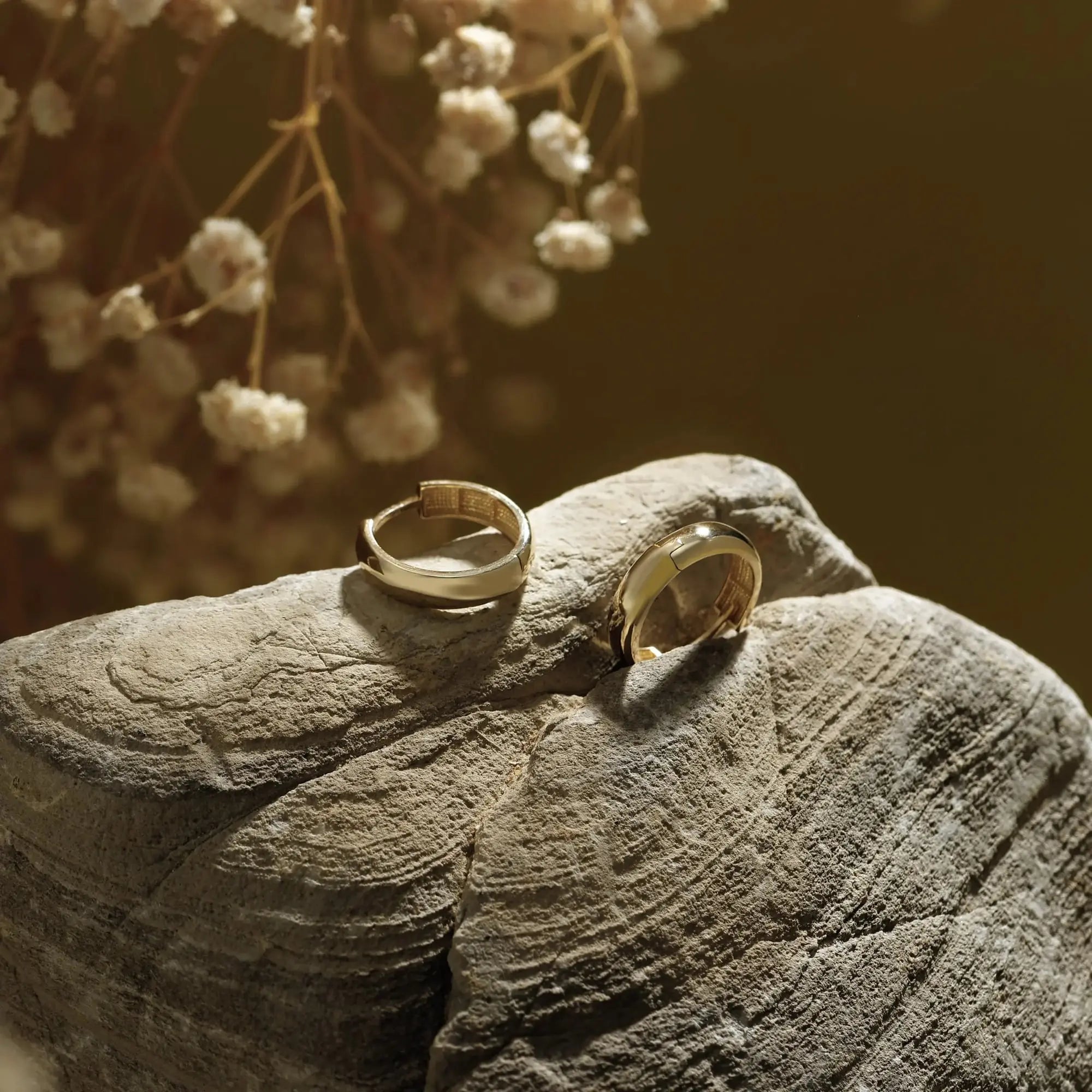 14 Ayar Altın Klasik Bombeli Küpe - M