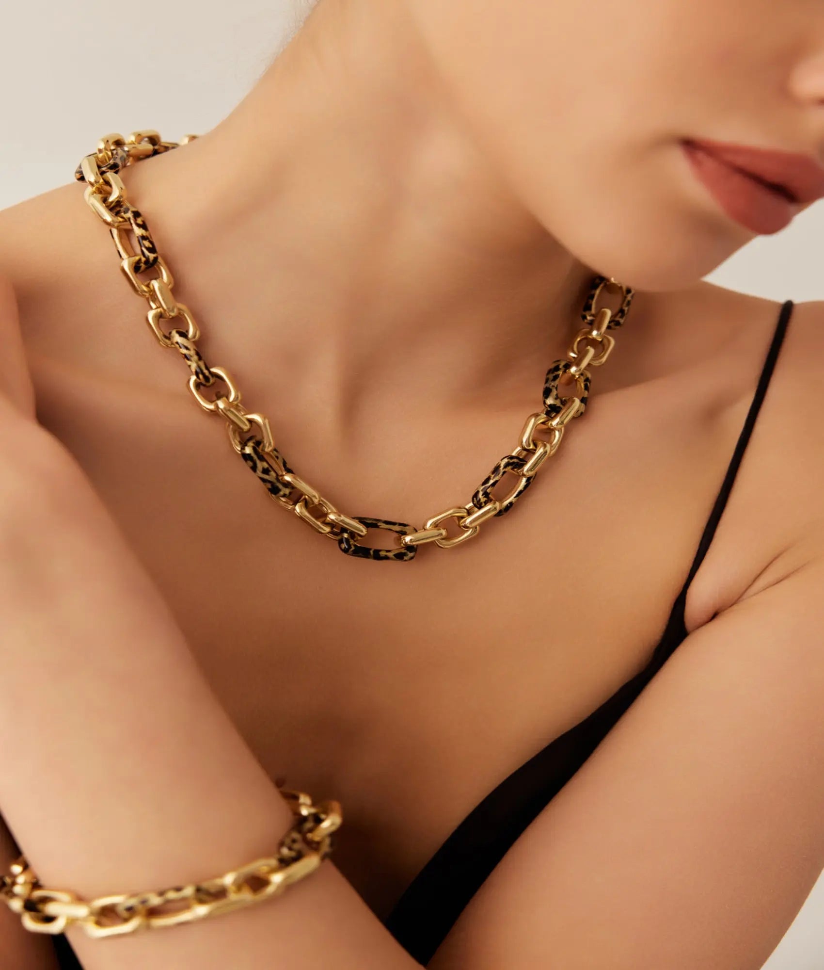 14 Ayar Altın Leopar Zincir