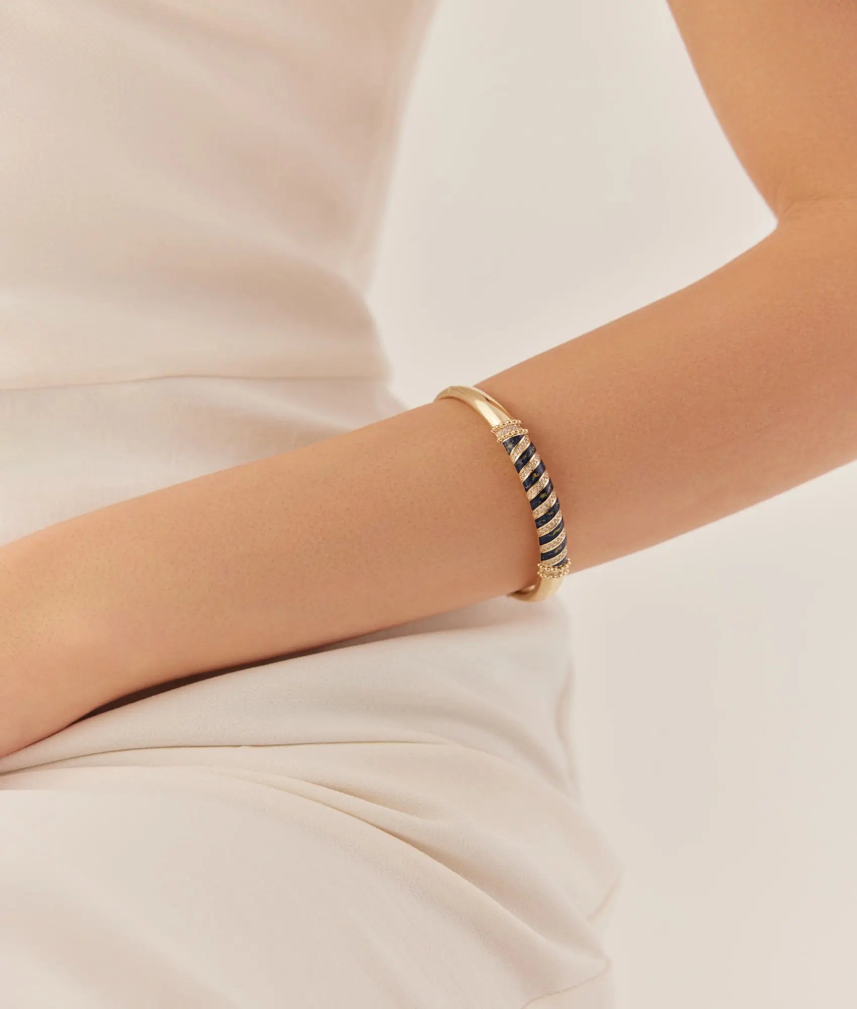 14 Ayar Altın Okyanusya Kelepçe