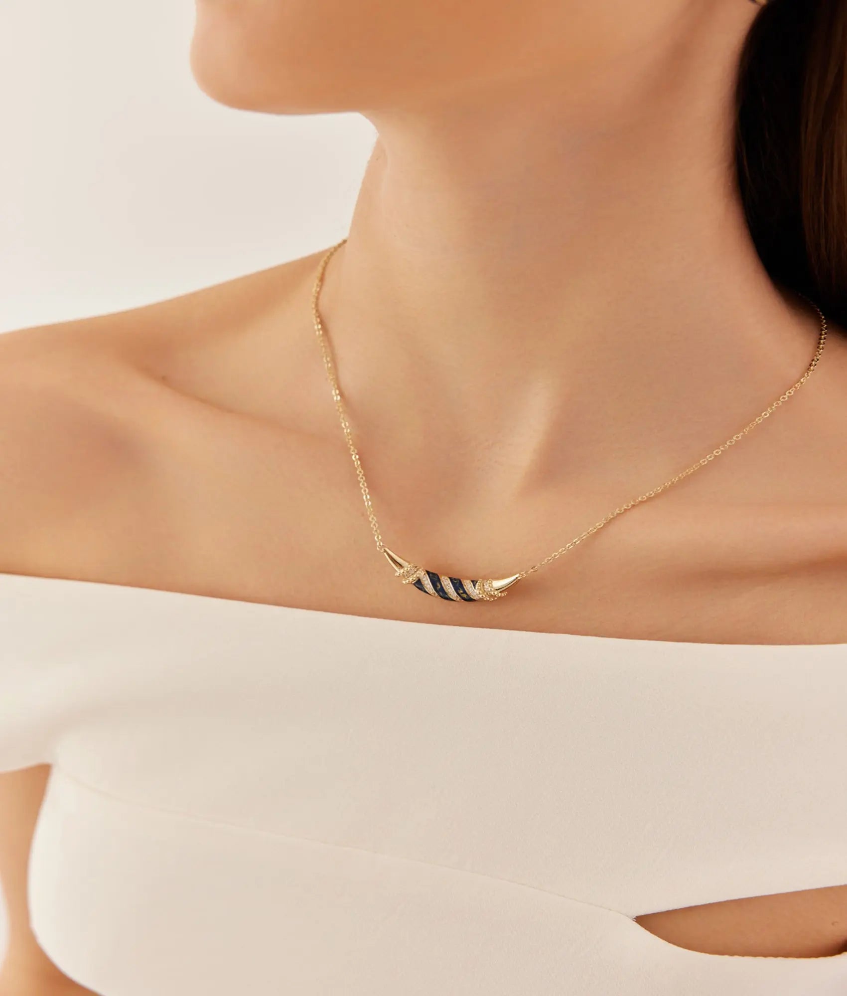 14 Ayar Altın Okyanusya Kolye