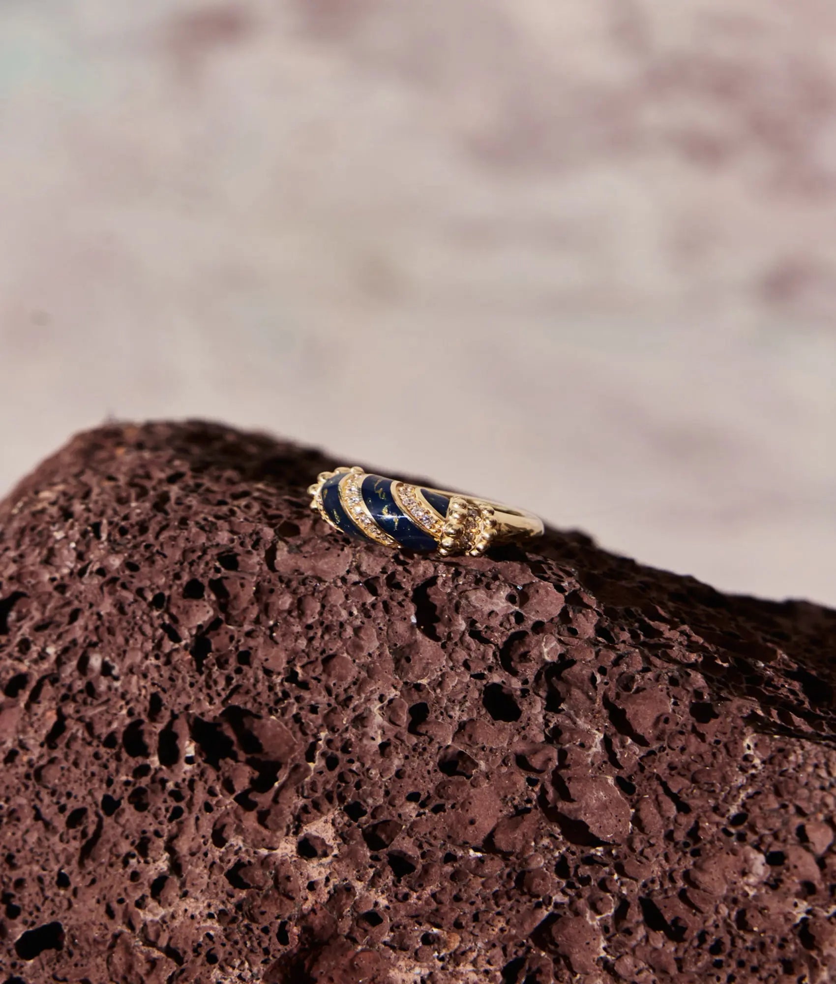 14 Ayar Altın Okyanusya Yüzük