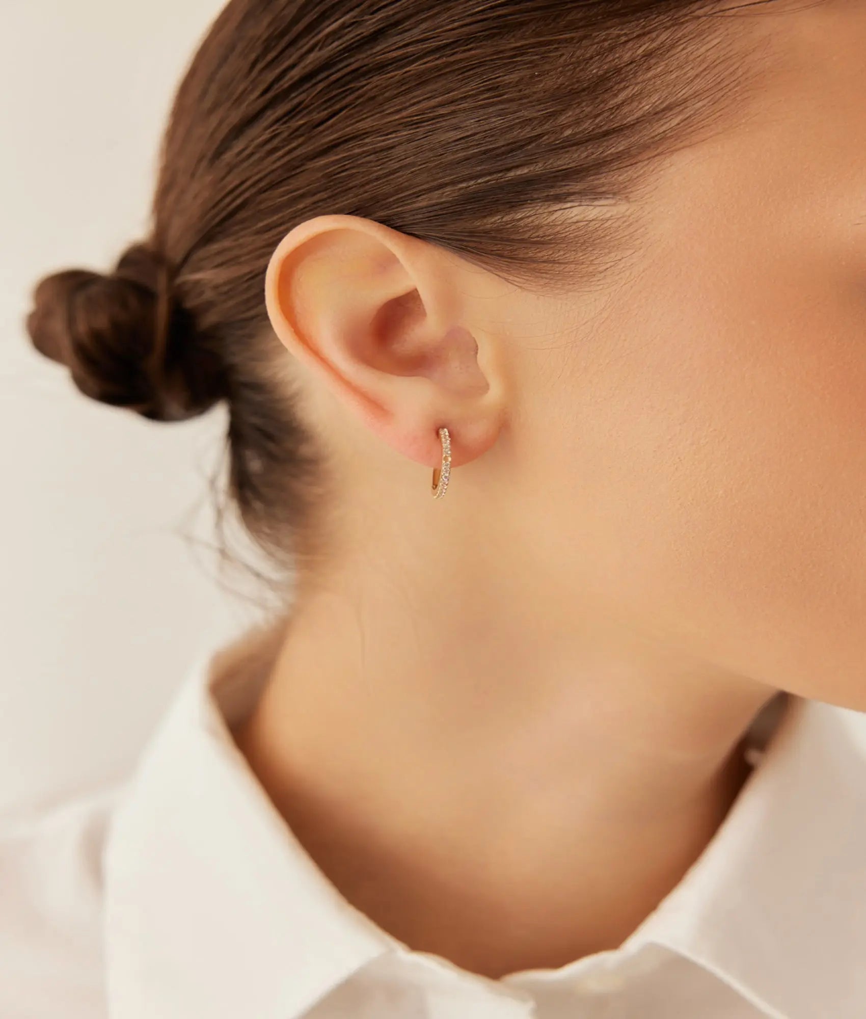 14 Ayar Altın Tamtur Taşlı Halka Küpe 1,7 cm