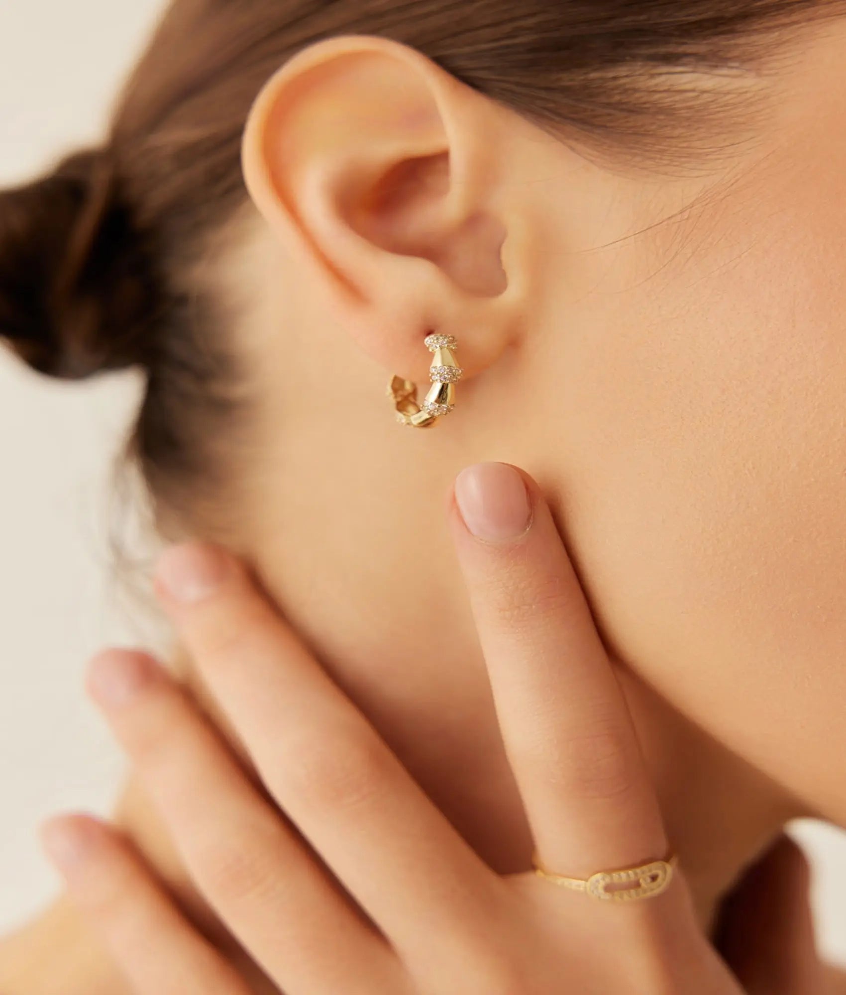 14 Ayar Altın Taşlı Boğum Halka Küpe