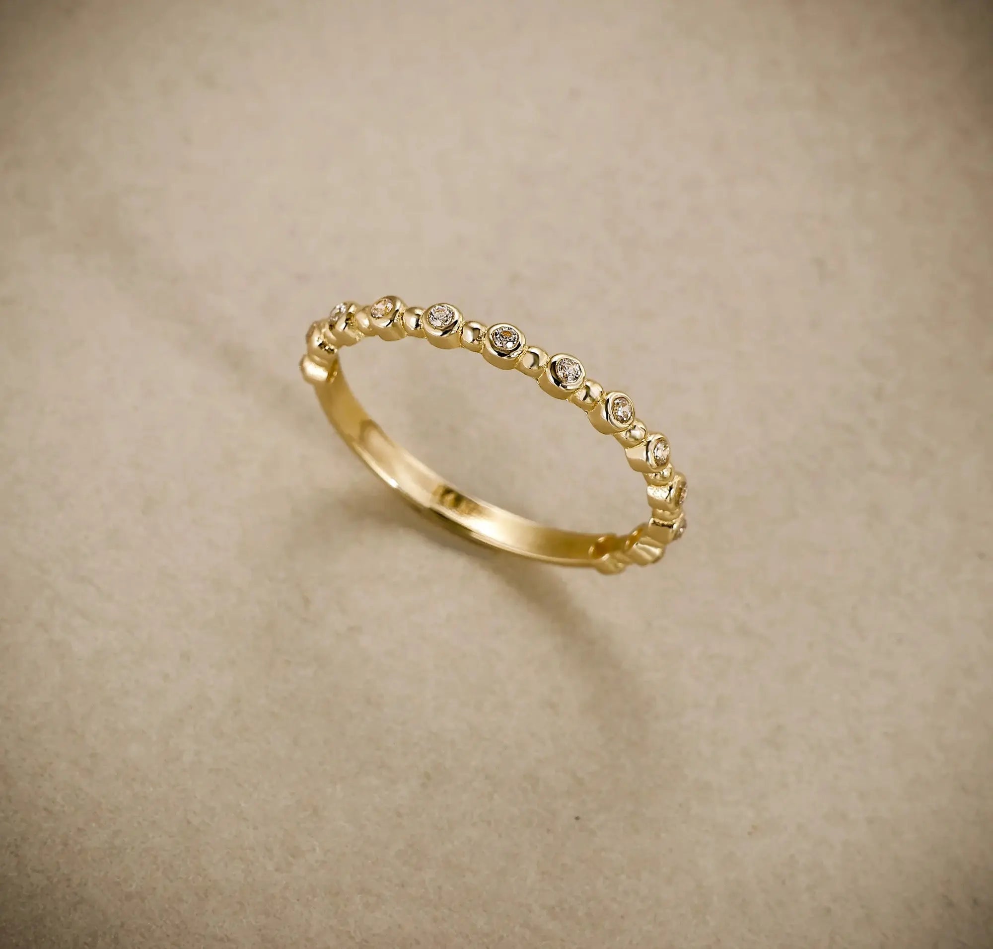 14 Ayar Altın Taşlı Mini Yüzük