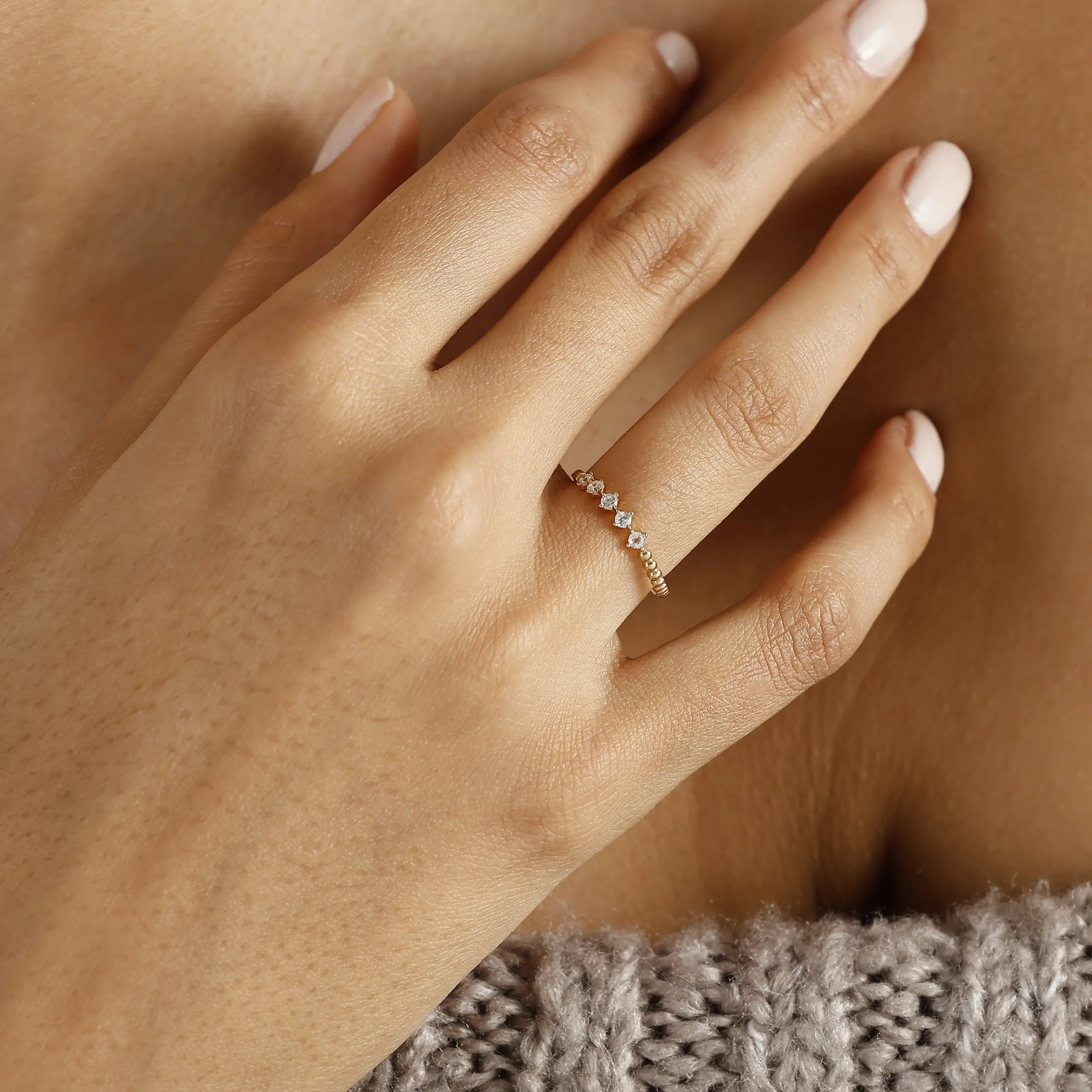 14 Ayar Altın Taşlı Mini Yüzük