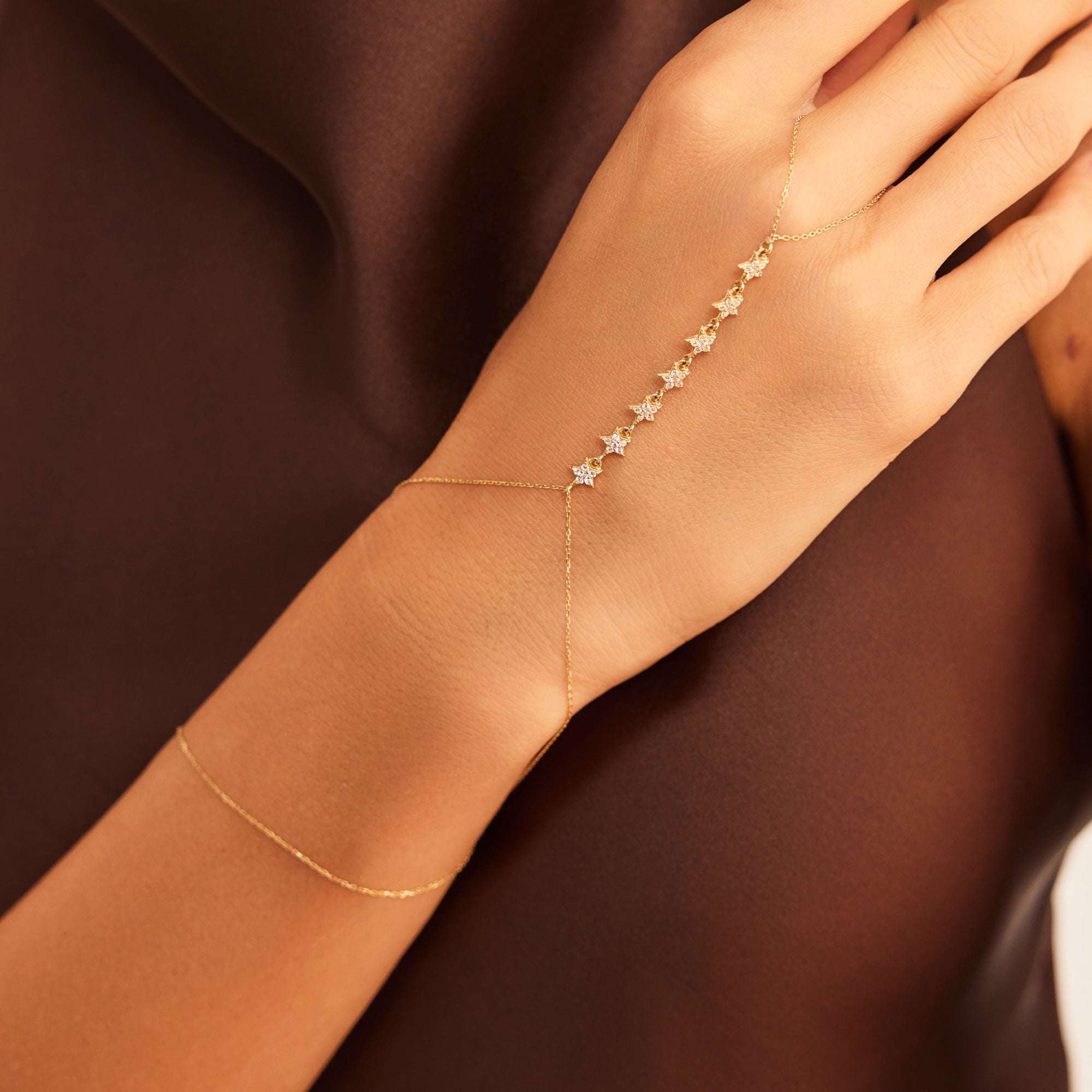 14 Ayar Altın Taşlı Yıldız Şahmeran Bileklik