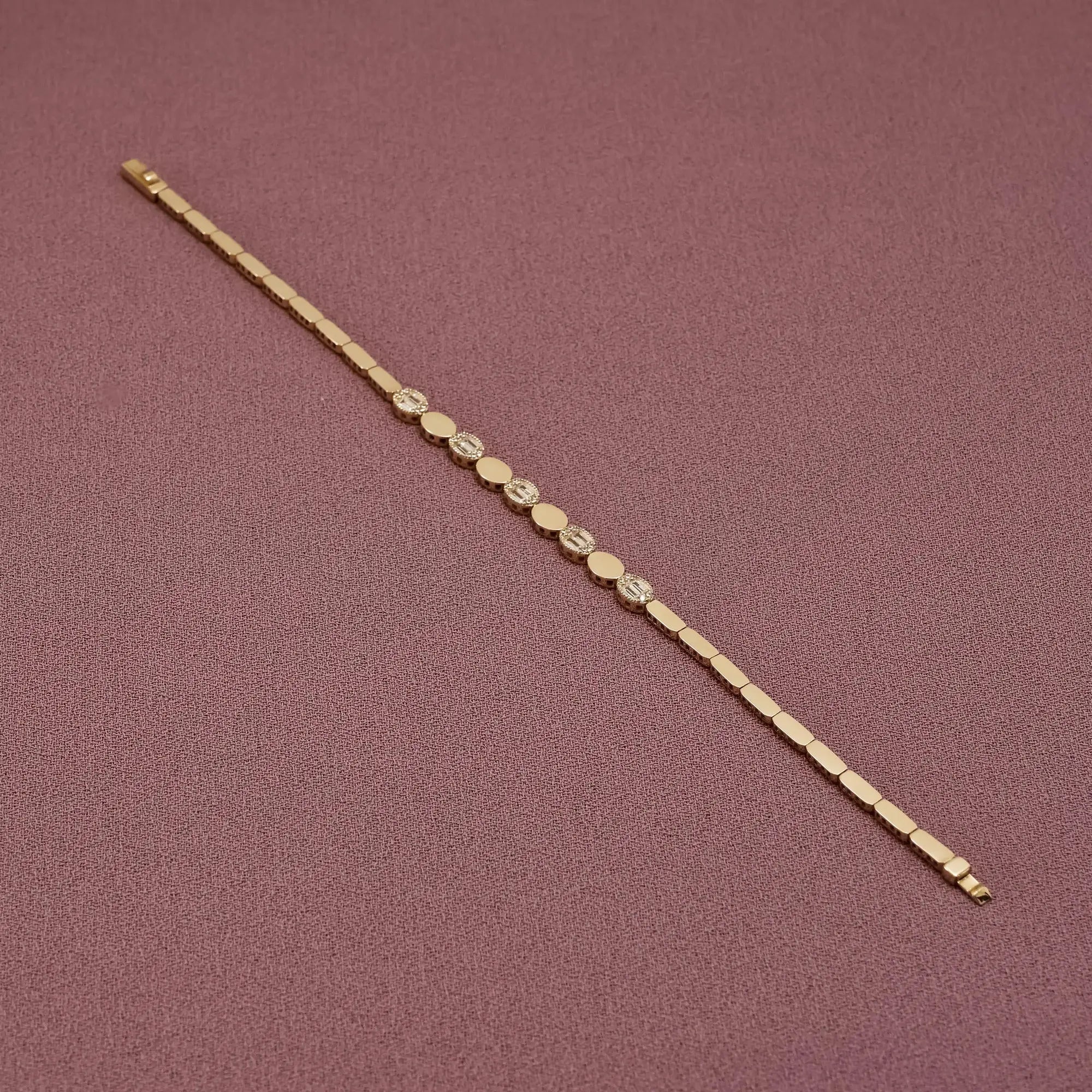 14 Ayar Altın Trend Bileklik