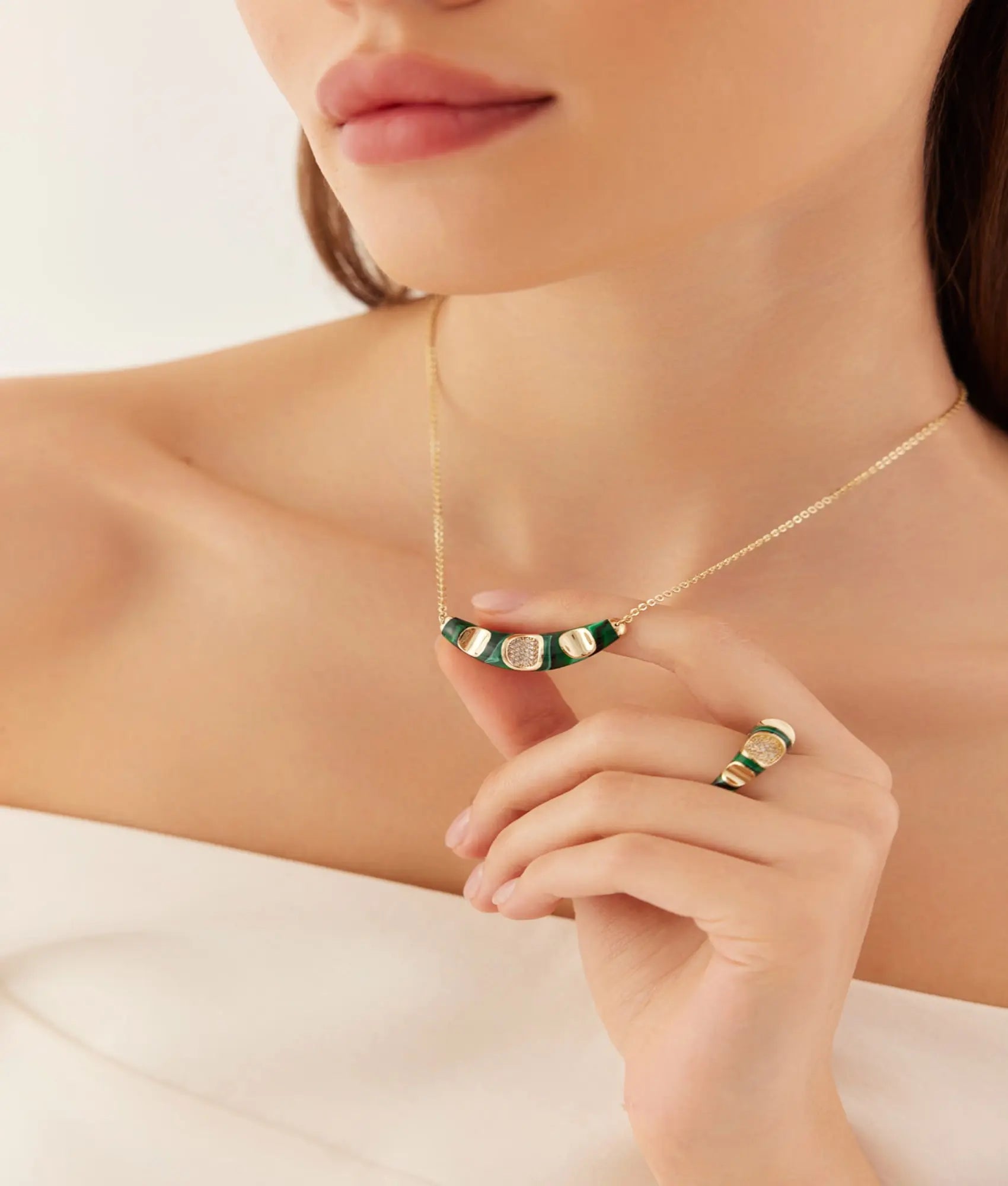 14 Ayar Altın Verda Kolye