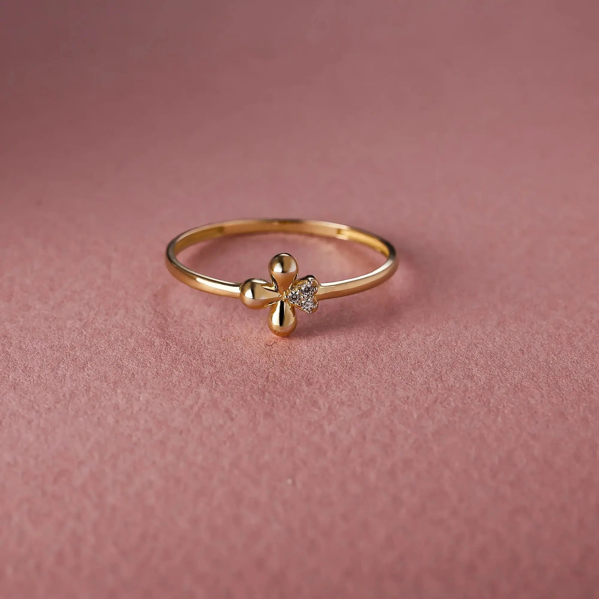 14 Ayar Altın Yonca Mini Yüzük