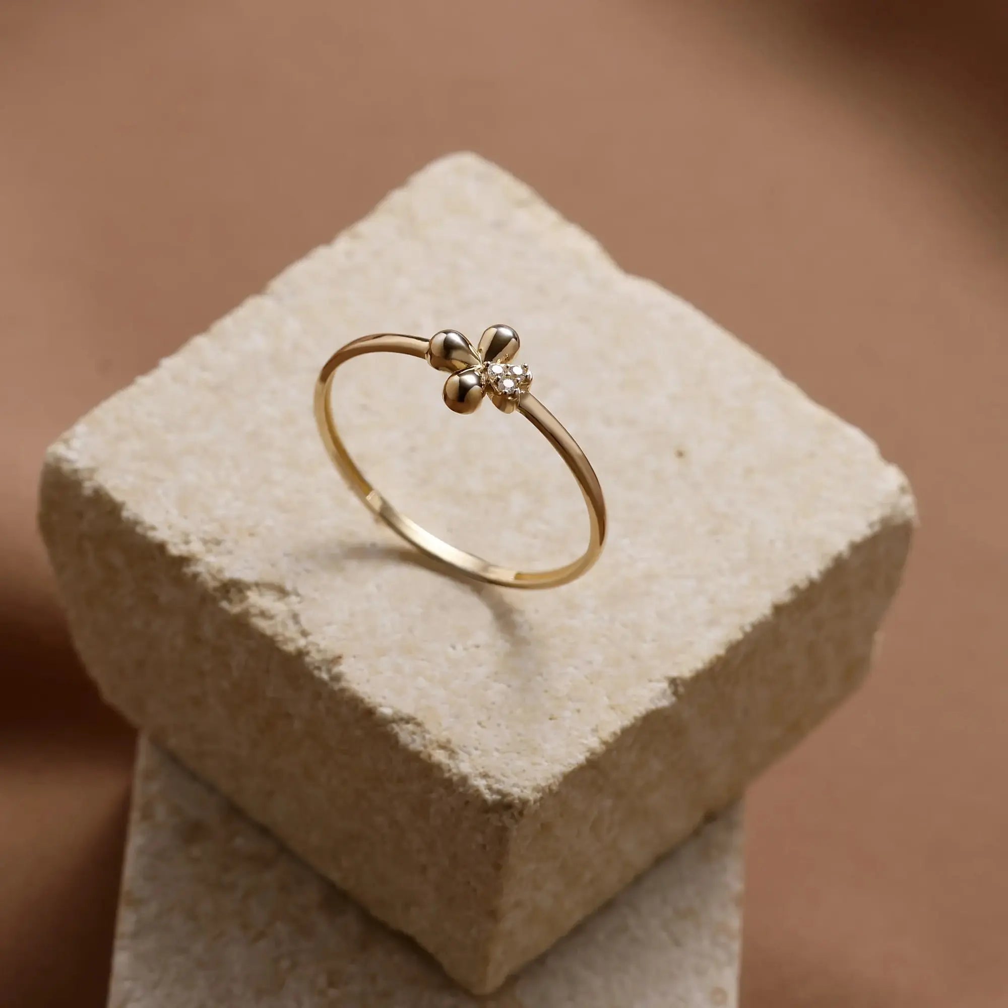 14 Ayar Altın Yonca Mini Yüzük