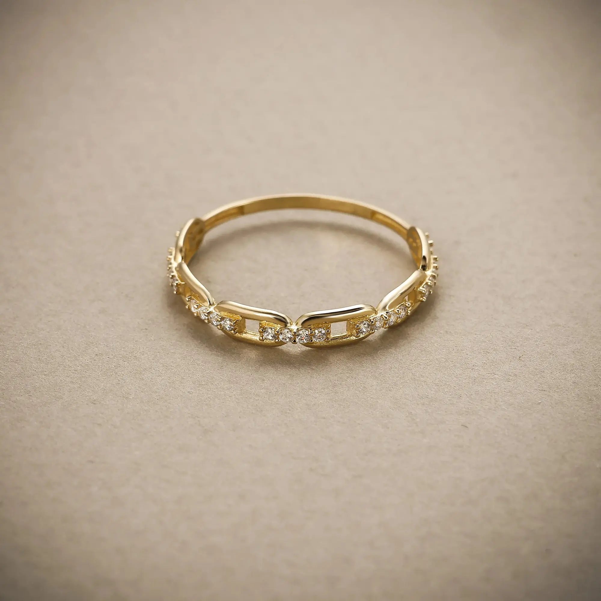 14 Ayar Altın Zincir Figürlü Mini Yüzük