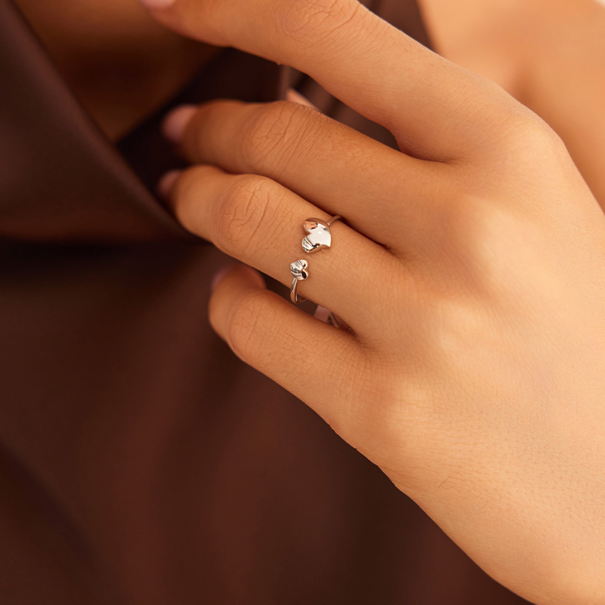 14 Ayar Beyaz Altın Kalpli Yüzük