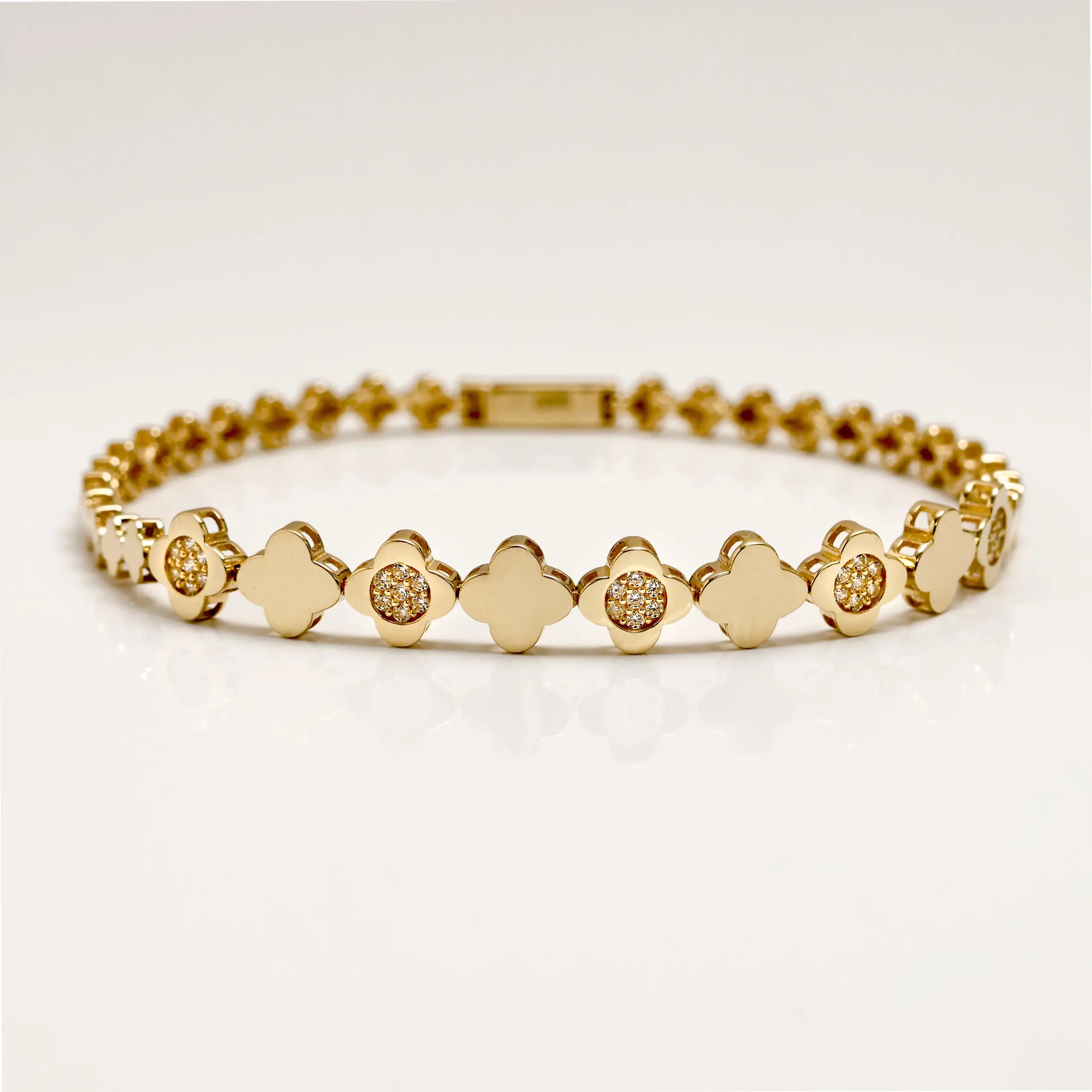 14 Ayar Altın Çiçek Trend Bileklik