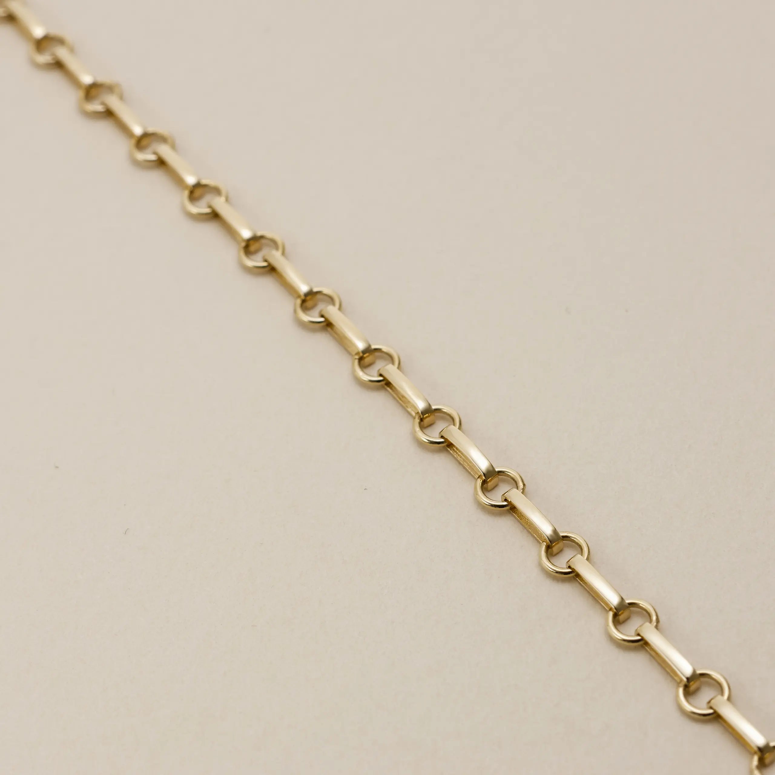 14 Ayar Altın Halka Trend Bileklik