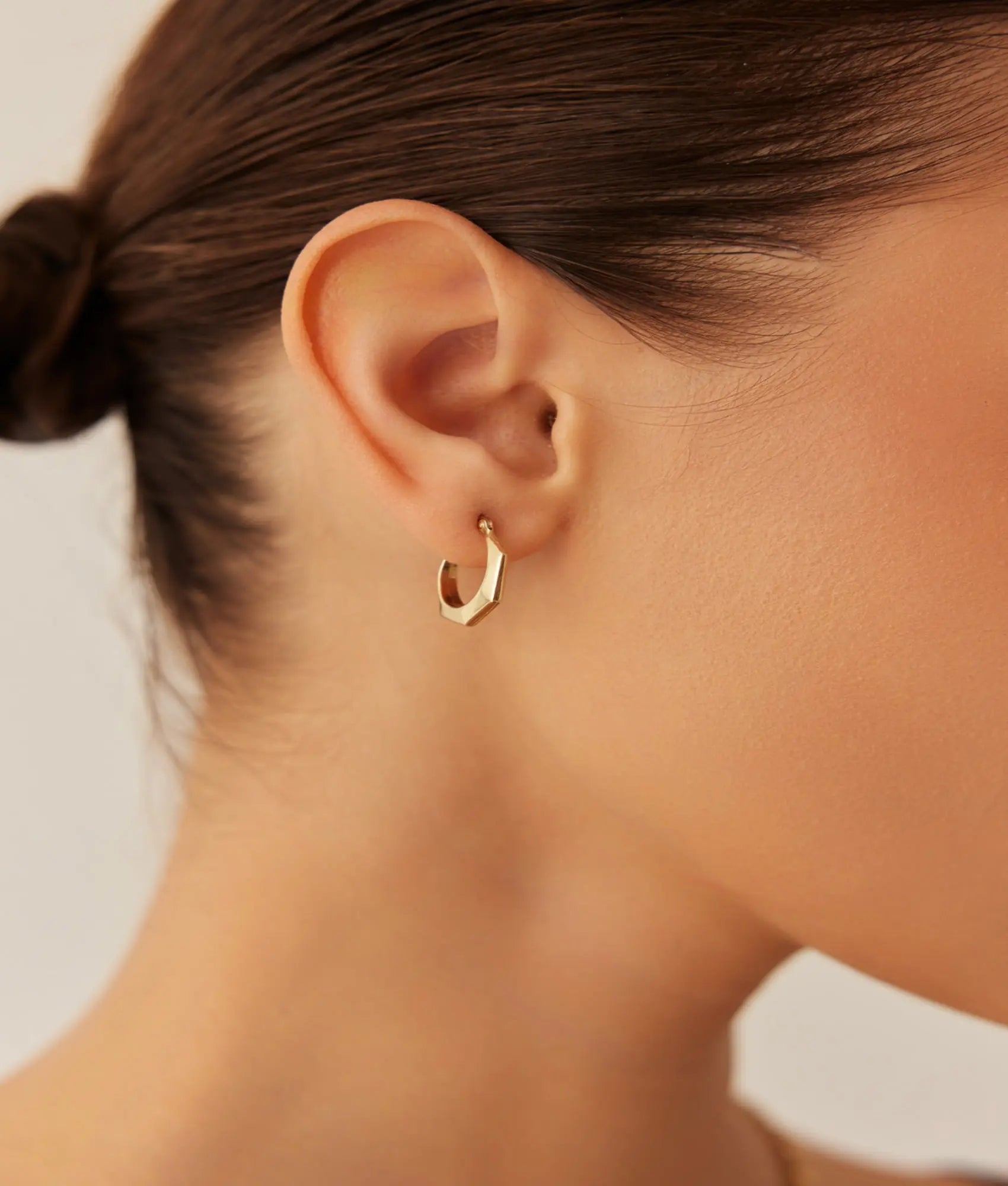 14 Ayar Altın Altıgen Küpe