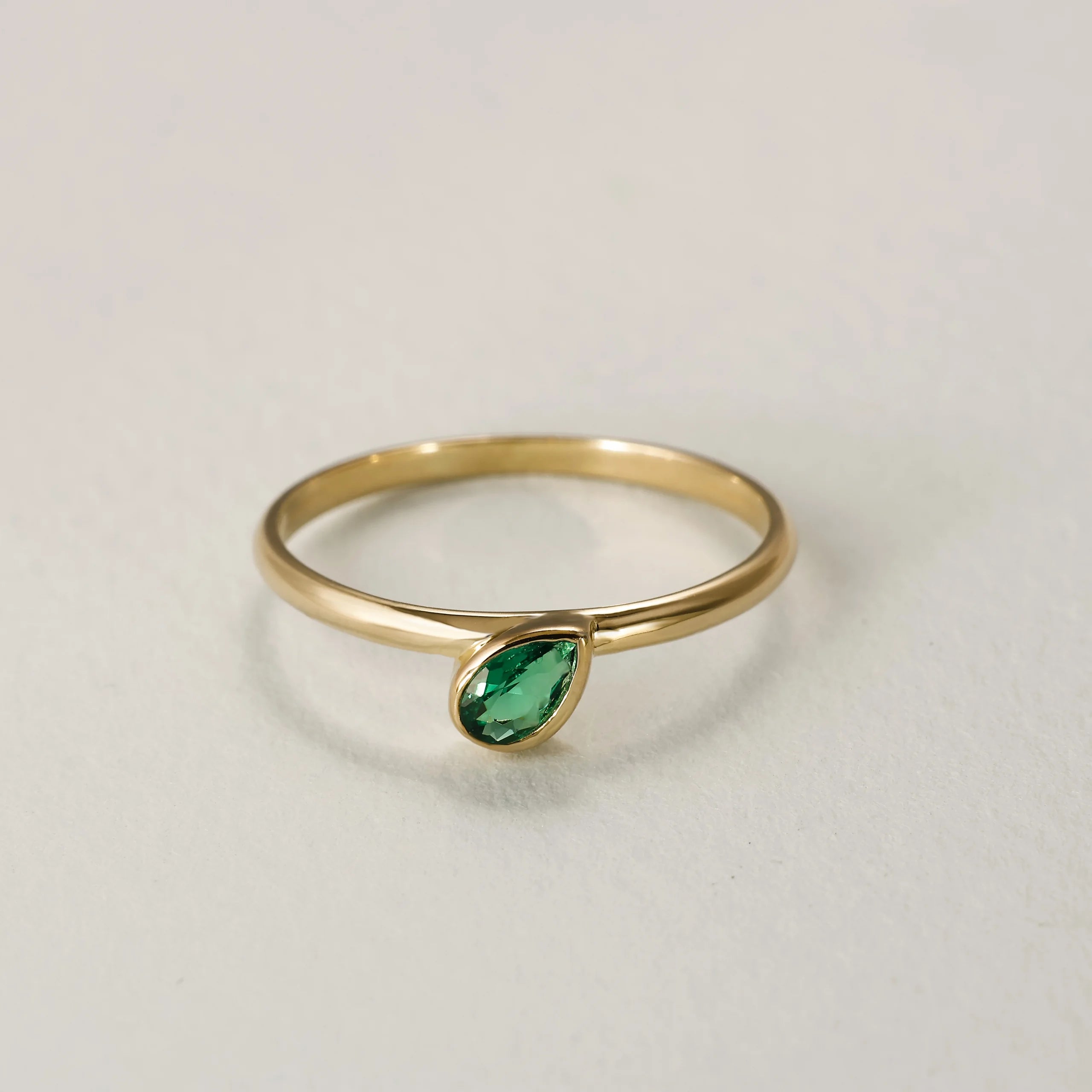 14 Ayar Altın Damla Kesim Mini Yüzük