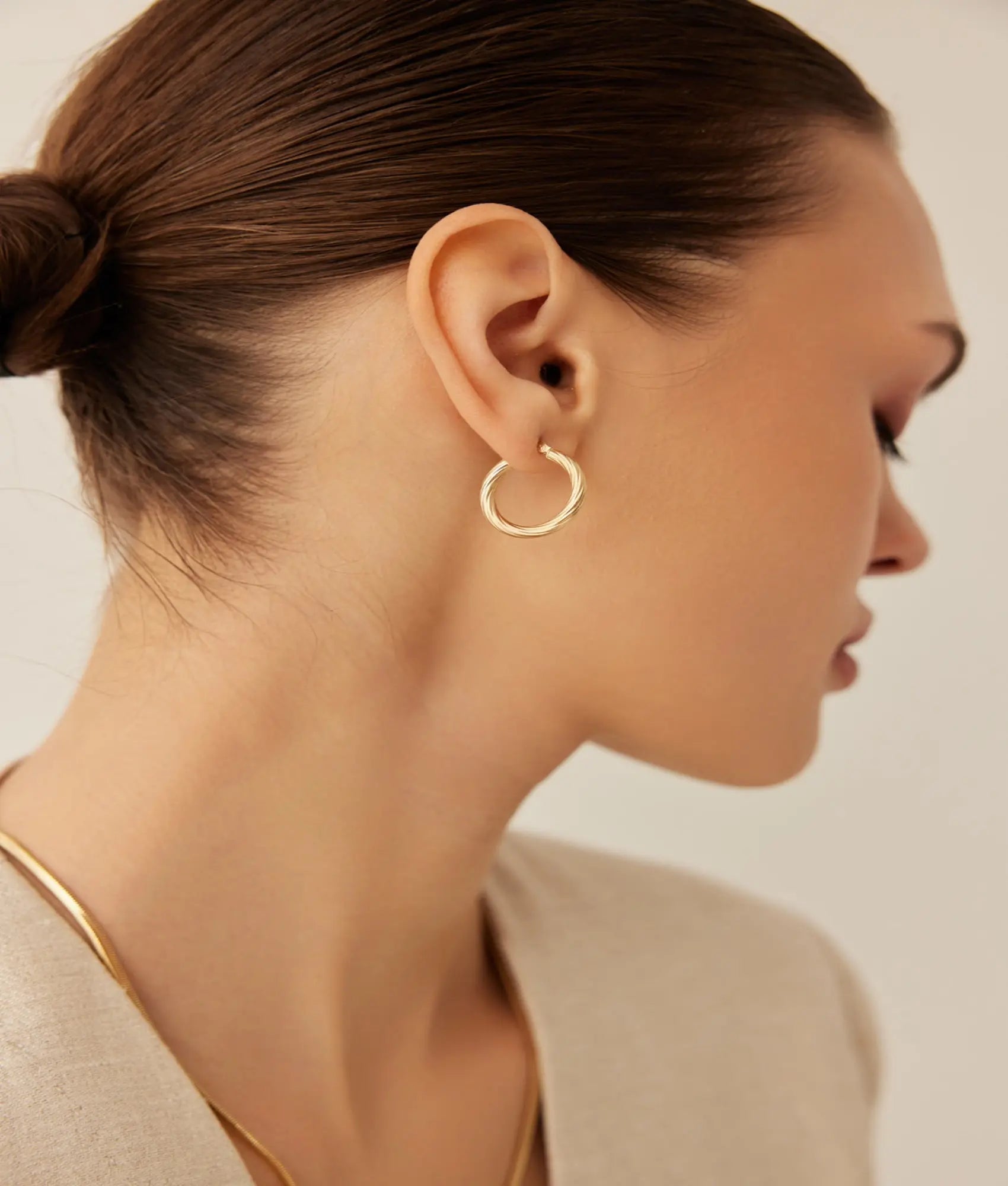 14 Ayar Altın Desenli Halka Küpe 2,1 cm