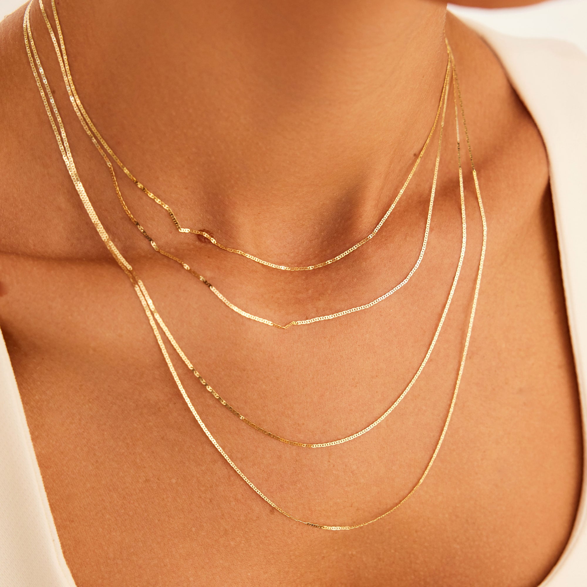 14 Ayar Altın İnce Parlak Zincir