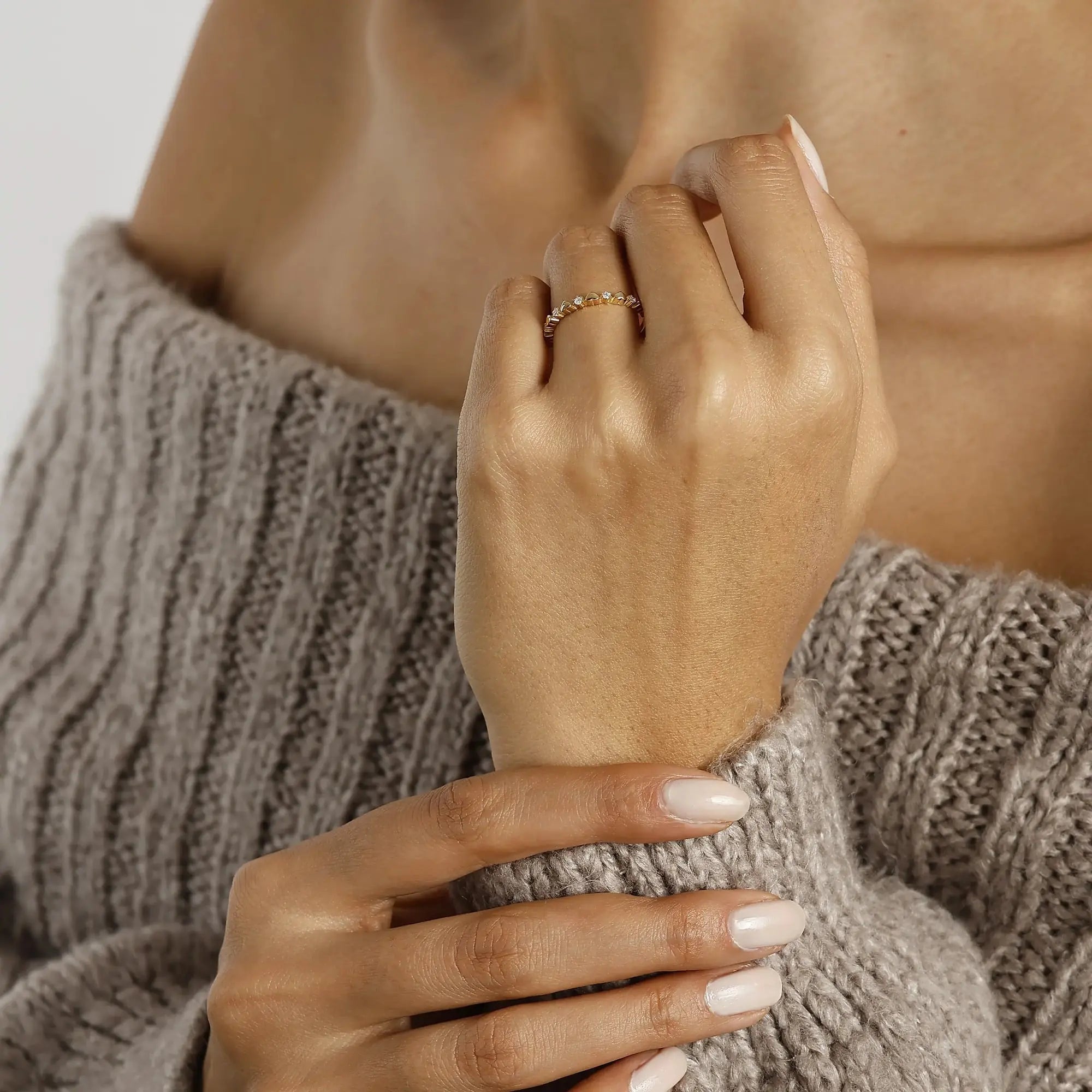 14 Ayar Altın Taşlı Kalp Figürlü Yüzük