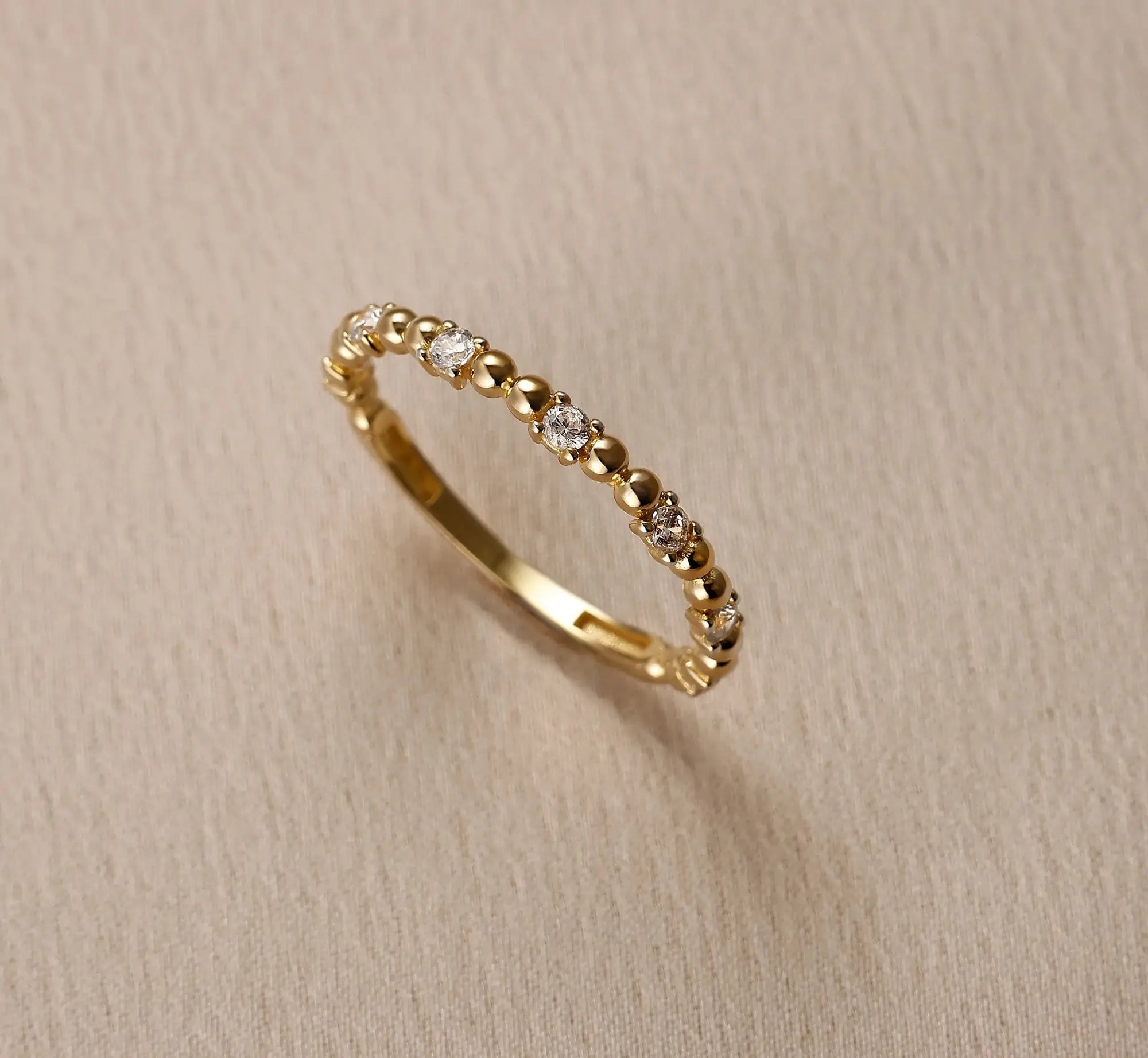 14 Ayar Altın Taşlı Mini Yüzük