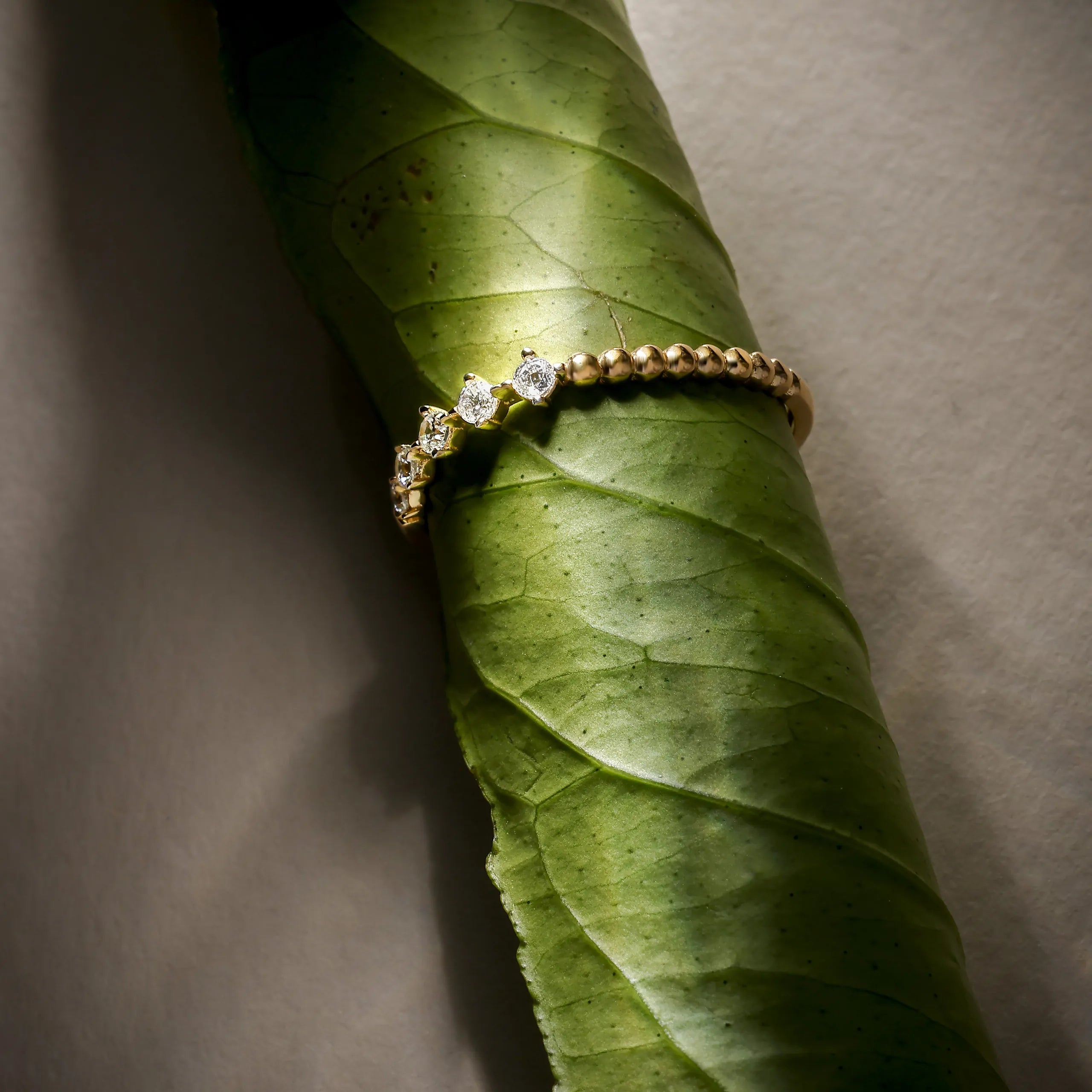 14 Ayar Altın Taşlı Mini Yüzük