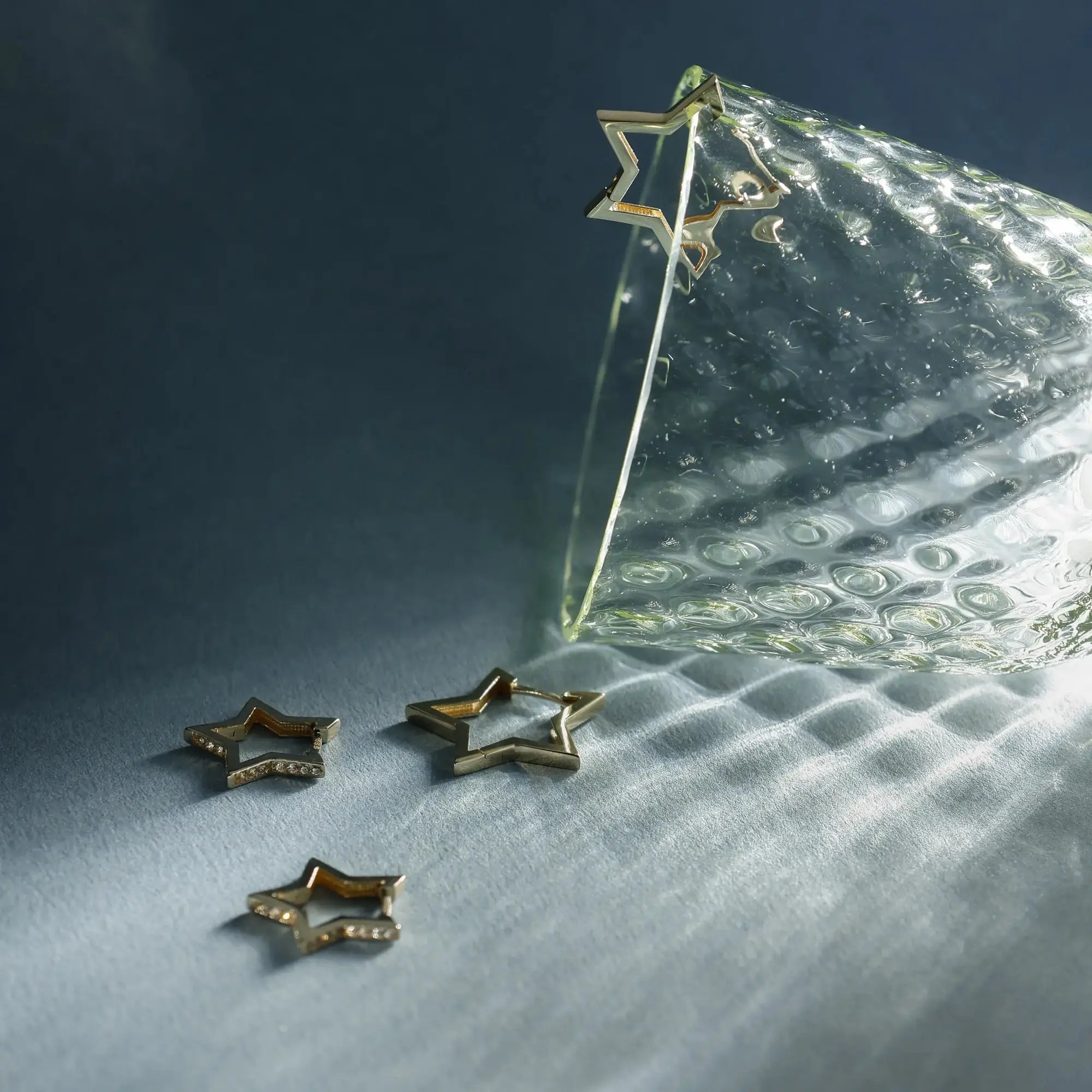 14 Ayar Altın Taşsız Yıldız Küpe - M