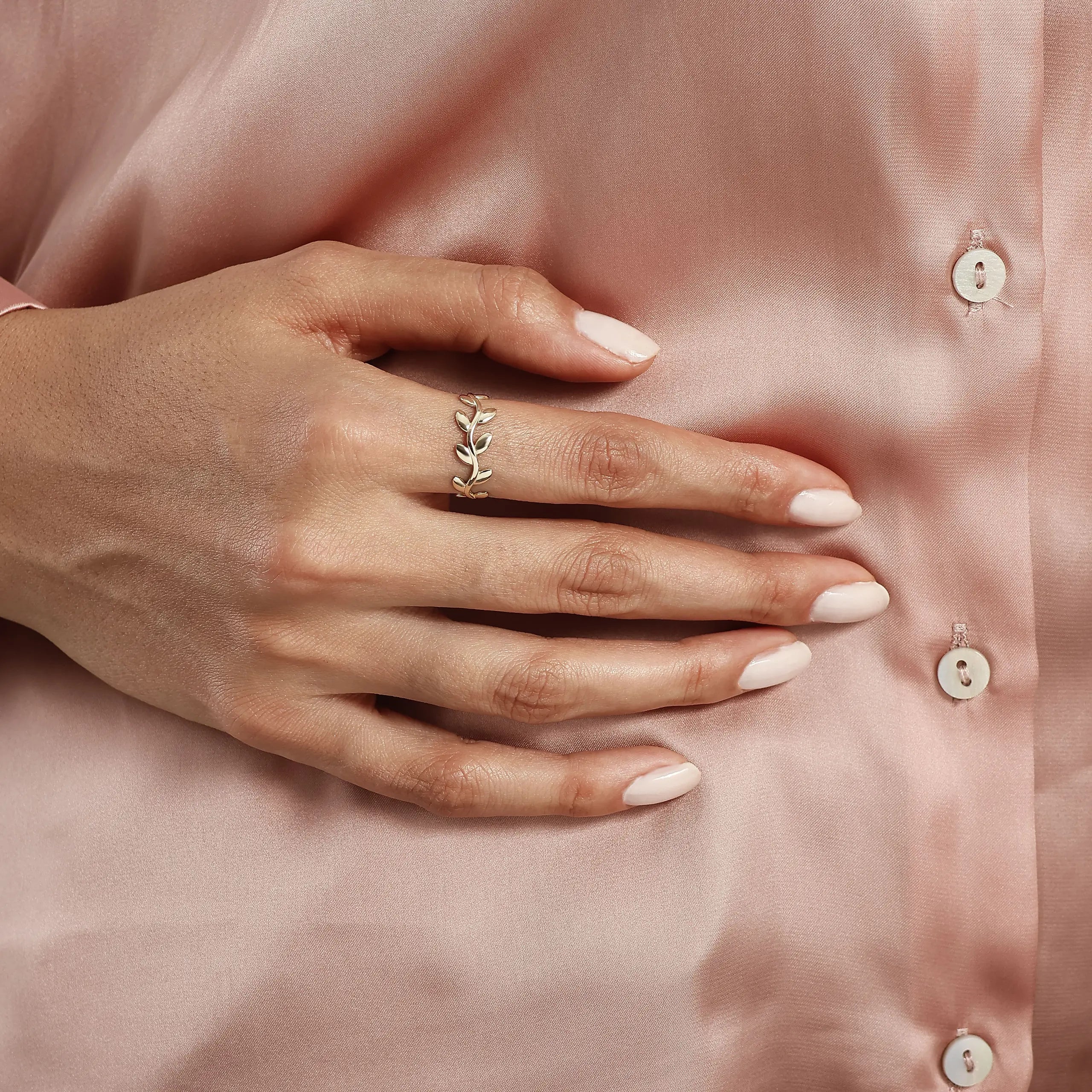 14 Ayar Altın Defne Yaprak Mini Yüzük