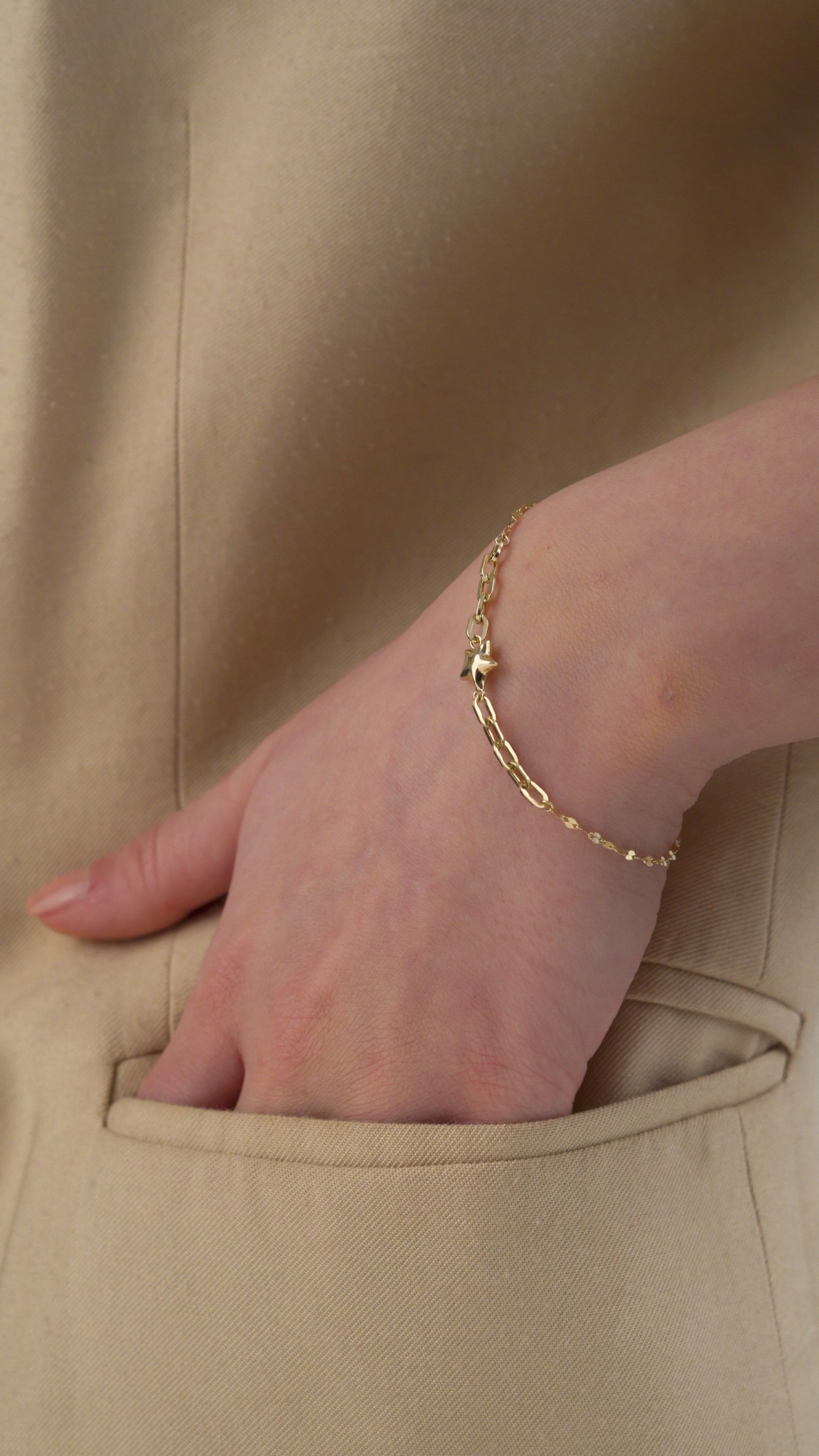 14 Ayar Altın Yıldız Figür Bileklik