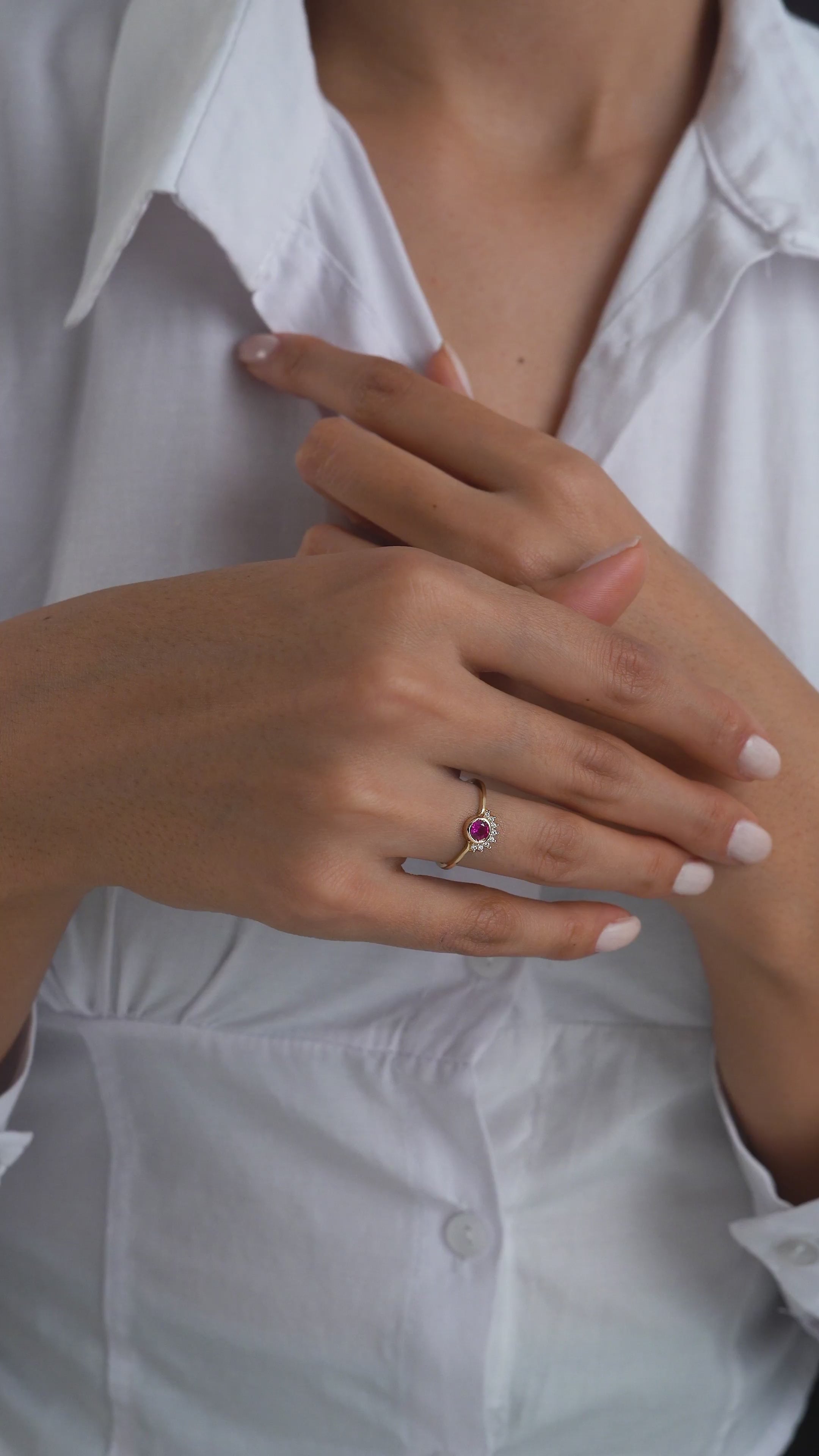 14 Ayar Altın Kraliçe Tacı Mini Yüzük